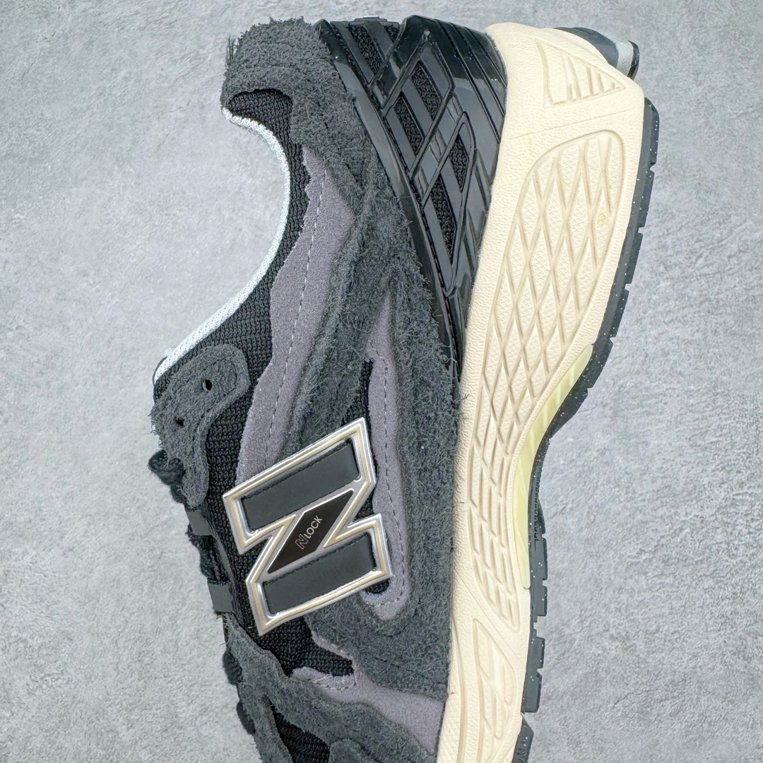 图片[7]-零售💰290 ＃DT纯原 新百伦NB New Balance M1906系列 全套原楦原纸板原厂数据开发 进口三明治网面 原装进口皮料正确绒感卡色 正确中底拉帮中底网布细节 原厂标裁 带紫光防伪 定制后跟透明水晶模块 冲裁组合 大底贴合程度胶水上色把控完美 整洁度挑战全网艺术家 多道序QC把关品质完善 匠心打造 耗时两个月开发完成 工艺极其复杂难度可想而知 新开独立私模大底 正确六层组合大底 高端零售专供产物 Size：36 37 37.5 38 38.5 39 40 40.5 41 42 42.5 43 44 45 编码：Dby2936090-运动鞋