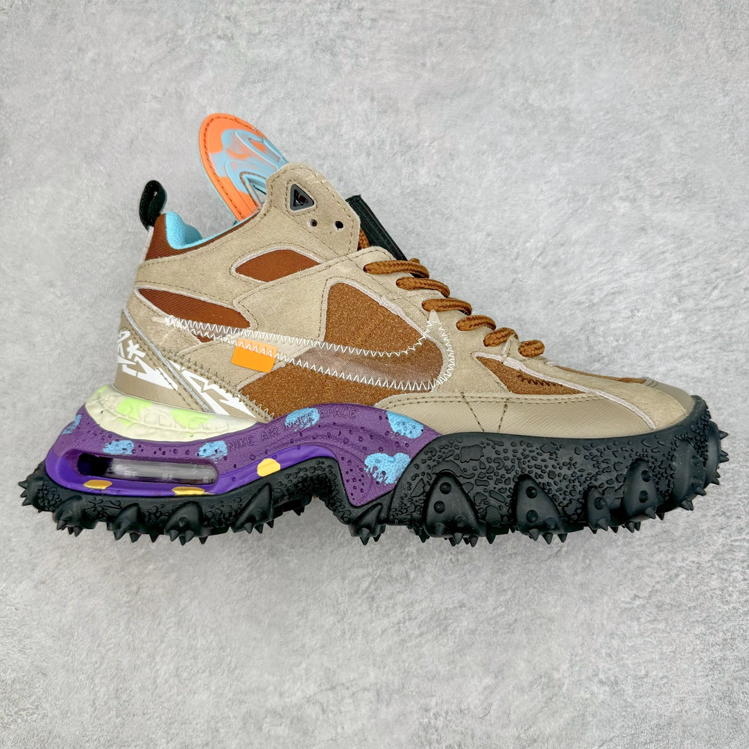 零售💰370 Off-White x Nk Air Terra Forma OW联名户外运动功能鞋 DQ1615-200 这双鞋延续了Virgil Abloh独特的登山靴风格 灵感来自耐克80年代和90年代的设计 Air Terra Forma是帆布、麂皮和网眼布的中顶混搭 以Off-White的未来时尚风格重塑过去的风格 以灰白色Logo鞋舌上的签名拉链包裹布为特色 向Virgil Abloh心爱的Air Jordan 6致敬 带有Off-White标志文字印在带缝线的透明Swooshes鞋内侧 中足处有“Air Inner Space”字样 可见的最大Air Max气垫单元在脚跟 带有尖刺橡胶外底与“Tread”和“Lightly”文字在脚下显现完善设计 SIZE：40 40.5 41 42 42.5 43 44 44.5 45 46 编码：Tby3936070-运动鞋