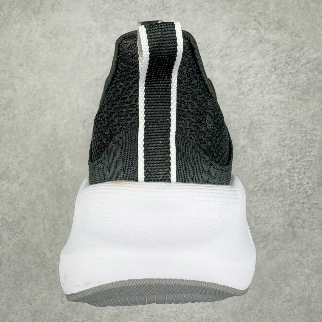 图片[8]-AD Alphaedge+ 阿尔法尖锐+系列低帮轻便透气休闲运动慢跑鞋 摩登演绎经典，时尚邂逅舒适，成就新生力量。这款adidas跑步运动鞋，灵感源自运动表现型鞋款，力求助你舒适畅跑，一往无前。中底搭载Bounce技术，无论悠闲遛狗或是忙碌奔波，伴你从容应对，活力迈步。搭配橡胶外底，旨在方便活动，力求适应多种地形。 部分鞋面采用再生材料打造，力求减少塑料废弃物污染。 • 常规版型• 系带设计• 合成鞋面• Bounce中底• 织物衬里• 橡胶外底• 鞋面含再生材质 尺码：40 40⅔ 41⅓ 42 42⅔ 43⅓ 44 45-选品中心