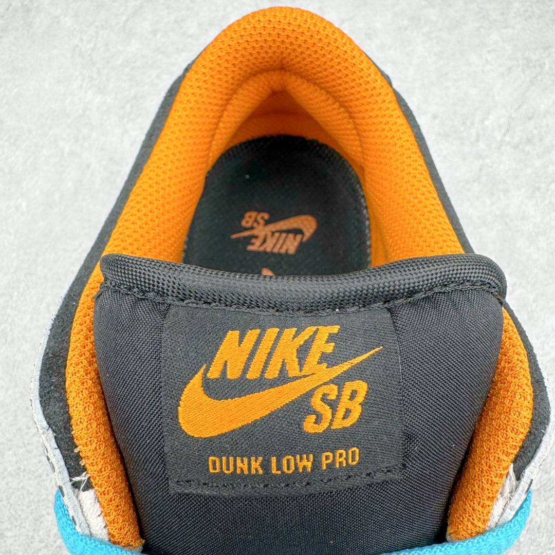 图片[13]-零售💰370 ＃S2纯原 NK SB Dunk Low Safari “Olympics”奥运会配色 石斑鱼 货号：FZ1233-002 独家原厂航空铝磨具打磨大底 鞋头坡度极致还原 原盒原配 圈内天花板工艺 原厂冲刀 超高清洁度 全鞋零毛边皮料切割 全套原楦原模倾力打造完美版型 采用原厂百宏鞋带以及原厂百宏织唛舌标 内标可供原厂几率过验 原厂中底布黄色点胶 原厂中底布拉帮走线遵循公司‼️SIZE：36 36.5 37.5 38 38.5 39 40 40.5 41 42 42.5 43 44 44.5 45 46 47.5 48.5 编码：by3936070-运动鞋