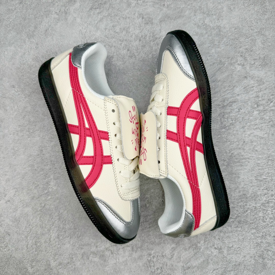 图片[3]-零售💰190 ＃福利特价‼Asics Onitsuka Tige TOKUTEN 亚瑟士鬼冢虎男女士复古跑鞋街拍潮鞋低帮板鞋经典款中性复古运动鞋 轻盈舒适 时尚与复古与一体 轻盈的款式 适合夏天~简单的设定配合修长的线条 全鞋身均以麖皮打造 散发着日本新一代的潮流品味 无论配衬任何造型都能胜任 Tokuten 精神来自80年代的室内用鞋 T-TOE前足补强设计 环状中底底部结构 橡胶大底元素 防滑耐磨的同时保持着鞋子的轻盈 并提供良好牵引力 脚感柔软舒适 长时间行走也不会觉得脚部不适 经典复刻款 休闲百搭 中性款男女都可穿 尺码：36 37 37.5 38 39 40.5 41.5 42 42.5 43.5 44 45 编码：Mby1936090-运动鞋