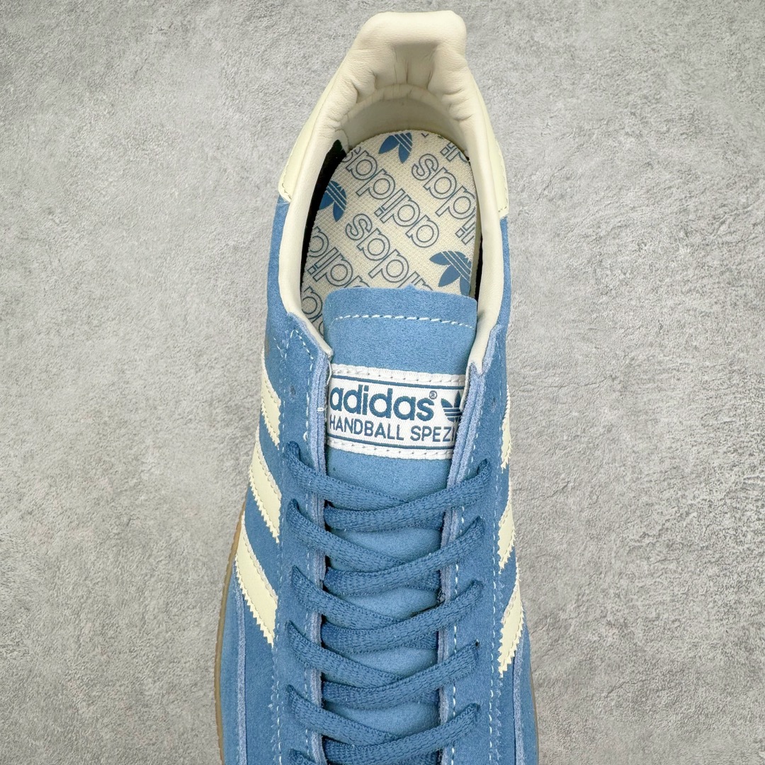 图片[5]-零售💰210 AD Originals Handball SPZL 手球运动员系列百搭休闲运动板鞋 IG6194 这款来自阿迪达斯的这款HANDBALL SPZL前身是一双手球运动鞋，这一次拿来复刻，所以鞋面的主要色彩选用了黑色， 鞋面外侧除了Spezial字母之外还有三叶草标志。Handball SPZL作为复古手球训练鞋与作为室内足球鞋的Samba有着异曲同工之处，但是质感更为出众的鞋身以及丰富的配色选择比起Samba来讲可以说是更胜一筹了！尺码：36 36⅔ 37⅓ 38 38⅔ 39⅓ 40 40⅔ 41⅓ 42 42⅔ 43⅓ 44 45  编码：Fby2936010-运动鞋