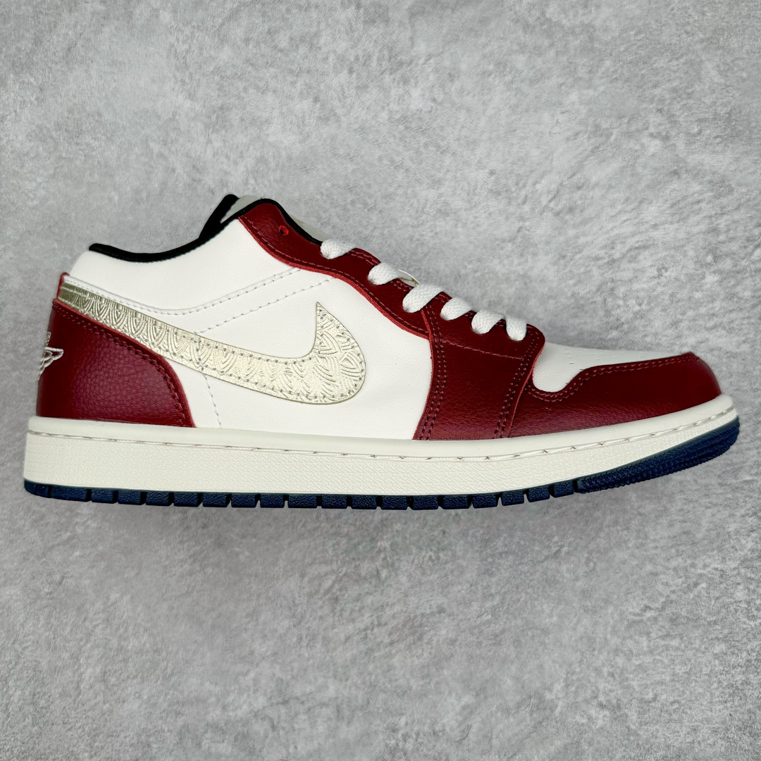 图片[9]-零售💰190 ＃F版 超强套现福利‼Air Jordan AJ1 Low 低帮系列 品质全新升级 七十多色陆续出货 知名大厂出品 工厂配套商长期套现 正常出厂触碰不到的单价 百分百全新货品 零氧化发霉 给足利润空间操作 超乎所想的高性价比 原装楦头纸板开发 完美鞋型 超高清洁度 鞋型不臃肿别扭 原厂内置全掌气垫 A模大底 鞋舌AJ原厂专用牛津布 AJ专用反口珍珠布 原厂无杂质高弹内里海棉 特殊封边弹力鞋带 原鞋开模 拒绝公底 购置公司同步原材料 都有细节原汁原味 忠于原版 SIZE：36 36.5 37.5 38 38.5 39 40 40.5 41 42 42.5 43 44 44.5 45 46 编码：by1936090-运动鞋