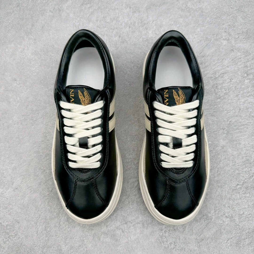 图片[2]-零售💰410 法国奢侈品牌·浪凡联乘知名说唱音乐人Future x Lanvin Edition Cash Low Sneakers 卡什系列低帮经典复古增高休闲运动厚底板鞋 抛光小牛皮面料。· 系带开合· 衬垫鞋舌徽标贴饰· 衬垫鞋领· 侧面图案贴花· 鞋跟徽标压花· 抛光皮革内里· 纹理橡胶中底· 纹理橡胶鞋底 Lanvin x Future 联名合作 Lanvin Lab 系列。尺码：35-44 编码：Fby4936010-运动鞋