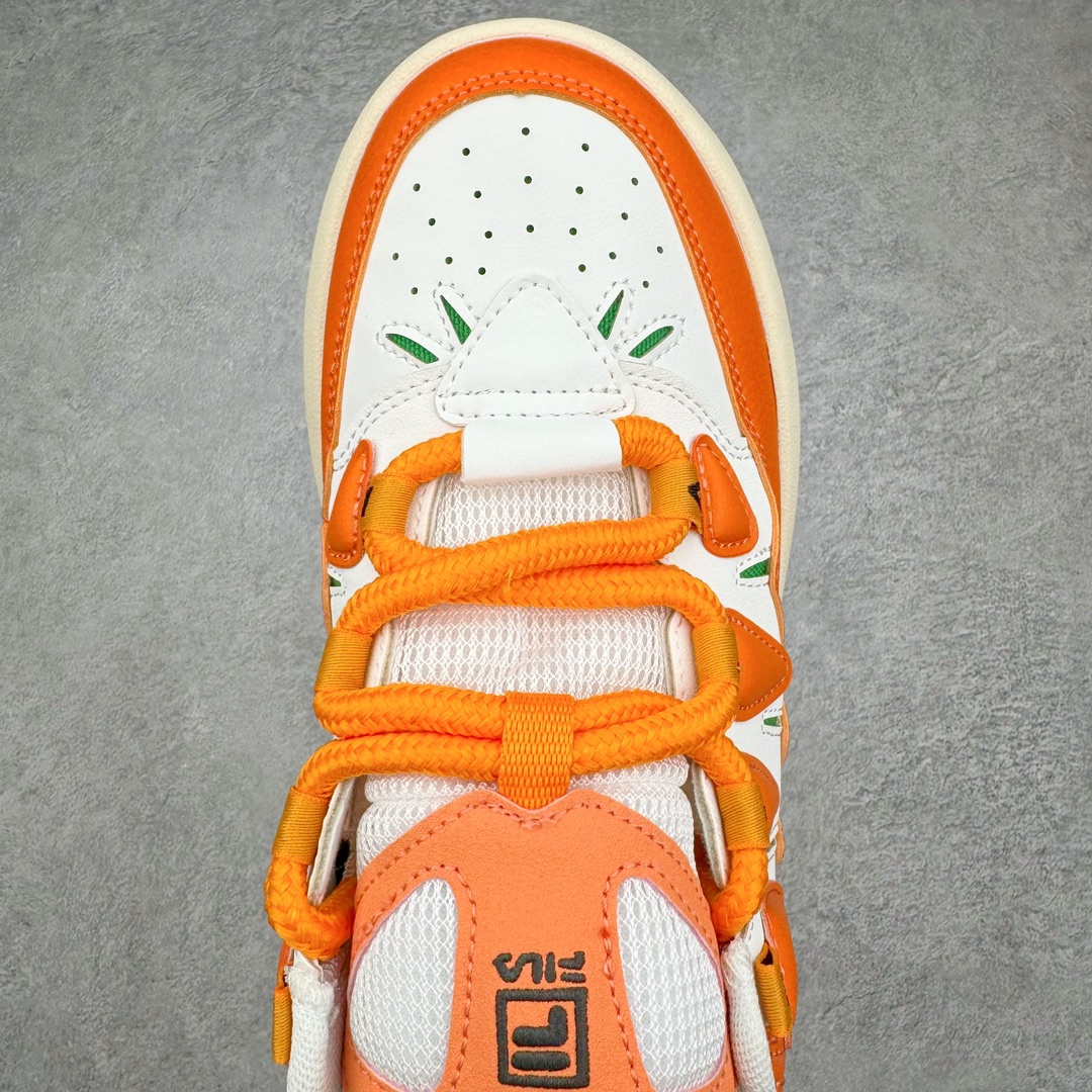 图片[4]-FILA FUSION 斐乐潮牌防滑耐磨轻便运动鞋 FUSION 系列传承了 FILA 的百年基因，融入年轻运动及潮流文化，成为引领变革、创新突破的一代。以“1+N” 的跨界合作模式重现经典的同时创造经典。带来最出其不意的跨界合作惊喜。同时，FILAFUSION把FILA 的 DNA 融入到定制体验里，你可以随心制造厲于你的产品。FILA FUSION 的鞋家族涵盖了老爹鞋、跑步鞋、网球鞋、季节款。风格复古新潮，满足了时尚人士出行及各类运动的搭配需求，成为当下年轻人筷拥的鞋类品牌之一。FILA FUSION 走进年轻人的世界，通过年轻人运动，街舞，滑板，篮球，展现 FILA FUSION 的潮流态度和年轻文化。FILA FUSION 认为末来属于引领变革、创新突破的年轻一代，让我们一起构成 FILA 未来的蓝图吧！尺码：36 36.5 37.5 38 38.5 39 40 40.5 41 42 42.5 43 44 44.5 45-选品中心