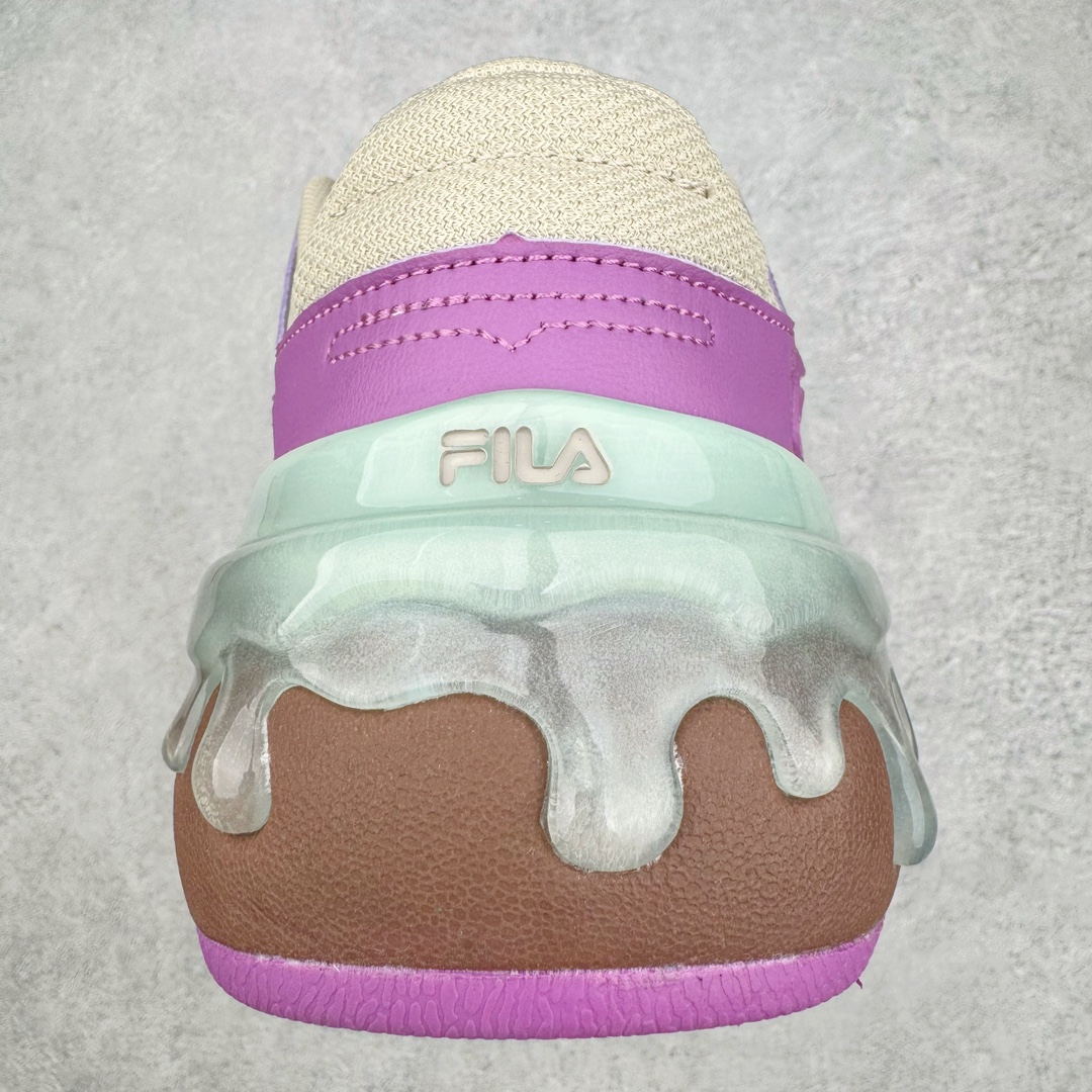 图片[8]-FILA FUSION 斐乐潮牌防滑耐磨轻便运动鞋 FUSION 系列传承了 FILA 的百年基因，融入年轻运动及潮流文化，成为引领变革、创新突破的一代。以“1+N” 的跨界合作模式重现经典的同时创造经典。带来最出其不意的跨界合作惊喜。同时，FILAFUSION把FILA 的 DNA 融入到定制体验里，你可以随心制造厲于你的产品。FILA FUSION 的鞋家族涵盖了老爹鞋、跑步鞋、网球鞋、季节款。风格复古新潮，满足了时尚人士出行及各类运动的搭配需求，成为当下年轻人筷拥的鞋类品牌之一。FILA FUSION 走进年轻人的世界，通过年轻人运动，街舞，滑板，篮球，展现 FILA FUSION 的潮流态度和年轻文化。FILA FUSION 认为末来属于引领变革、创新突破的年轻一代，让我们一起构成 FILA 未来的蓝图吧！尺码：36 36.5 37.5 38 38.5 39 40 40.5 41 42 42.5 43 44 44.5 45-选品中心
