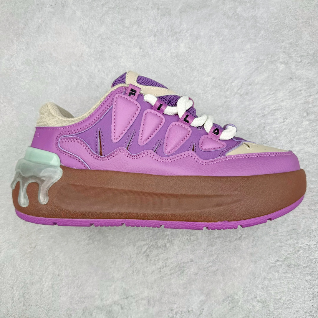 FILA FUSION 斐乐潮牌防滑耐磨轻便运动鞋 FUSION 系列传承了 FILA 的百年基因，融入年轻运动及潮流文化，成为引领变革、创新突破的一代。以“1+N” 的跨界合作模式重现经典的同时创造经典。带来最出其不意的跨界合作惊喜。同时，FILAFUSION把FILA 的 DNA 融入到定制体验里，你可以随心制造厲于你的产品。FILA FUSION 的鞋家族涵盖了老爹鞋、跑步鞋、网球鞋、季节款。风格复古新潮，满足了时尚人士出行及各类运动的搭配需求，成为当下年轻人筷拥的鞋类品牌之一。FILA FUSION 走进年轻人的世界，通过年轻人运动，街舞，滑板，篮球，展现 FILA FUSION 的潮流态度和年轻文化。FILA FUSION 认为末来属于引领变革、创新突破的年轻一代，让我们一起构成 FILA 未来的蓝图吧！尺码：36 36.5 37.5 38 38.5 39 40 40.5 41 42 42.5 43 44 44.5 45-选品中心