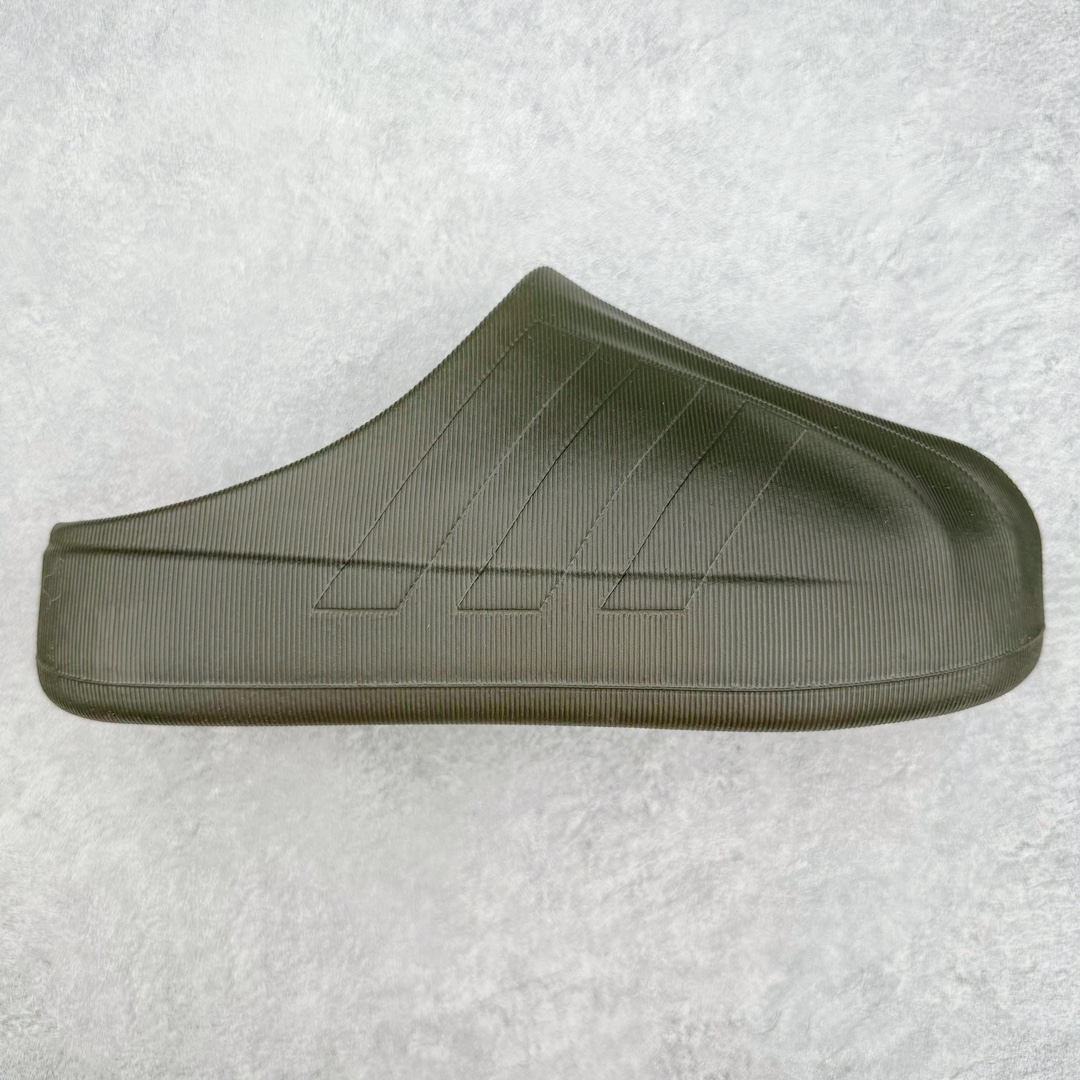 ＃LJ渠道版 AD adiFOM Superstar MULE 贝壳头版一脚蹬半拖鸭掌鞋半拖 灰色 IE0758 重金购入原鞋及原档案磨具生产指令开发 鞋头部位凹凸有致 横向大面积波浪纹理 后跟Logo 凹凸明显 轮廓分明 描漆定位精准 公整无偏差不溢出 LOGO内侧钢印清晰工整 原厂磨具全鞋无多余毛边 同源公司EVA粒子环保塑料 原厂指令配方 无任何异味 弹性卡色均保持原鞋一致 匠心打造 鞋口弧度大小 鞋面色泽质感同步原鞋 LOGO内侧钢印清晰工整 中底部分带原厂钢印编号 原厂Ortholite欧斯莱鞋垫 区别掉渣海玻璃鞋垫 吸汗防臭的效果无法相提并论 原厂定制原标 同比ZP 符合人体设计 产品基于标志性 Superstar 鞋款轮廓的同时 利用可再生的甘蔗加工物材料制成一体式泡沫鞋身 无鞋带设计更加方便穿脱 点睛之笔在于标志性的三道杠出现在鞋子的两侧 鞋跟贴片上饰有品牌标志性的三叶草压花 偏小一码 尺码：35.5 36 36.5 37 38 38.5 39 40 40.5 41 42 42.5 43 44 44.5 45 46-选品中心