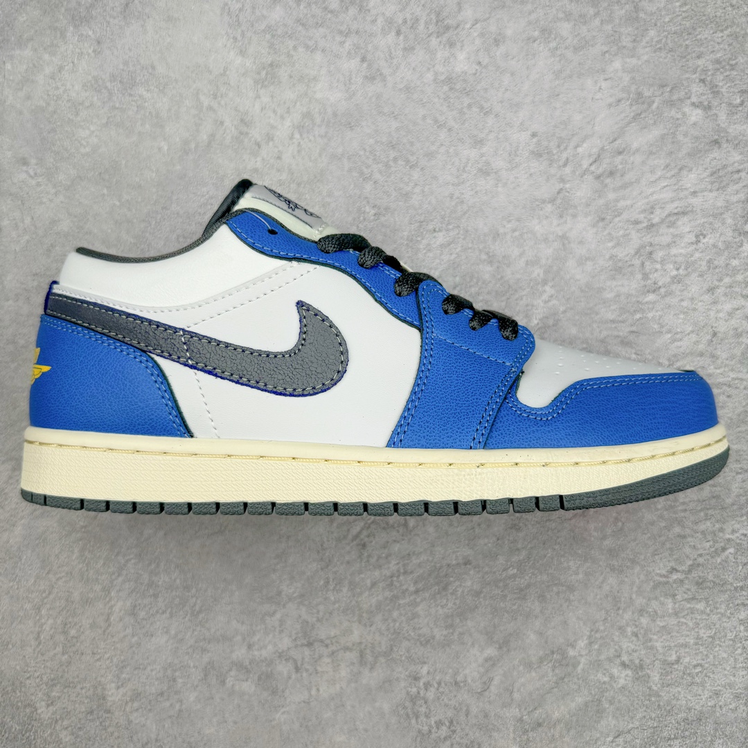 零售💰240 ＃K版 Air Jordan AJ1 Low 低帮 蓝白黑 FV8439-104 全新流水线出品 DT版本唯一平替选择 市场第二梯队最强版 全部原鞋开发 原楦原纸板开发 全鞋电脑针车 原厂内置全掌气垫 原盒内在原标 唯一Zp原版鞋带绑法 免检产品 全新2022版型 全头层皮料 完美零毛边处理 原厂配置全掌气垫 价格定位良心 几十个配色陆续出货 SIZE：36 36.5 37.5 38 38.5 39 40 40.5 41 42 42.5 43 44 44.5 45 46 47.5 编码：yby2936040-运动鞋