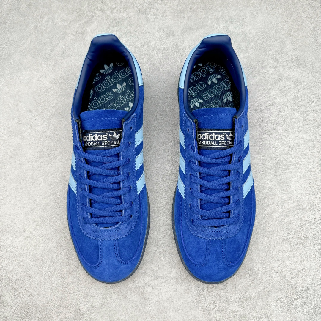 图片[2]-零售💰210 AD Originals Handball SPZL 手球运动员系列百搭休闲运动板鞋 GW2246 这款来自阿迪达斯的这款HANDBALL SPZL前身是一双手球运动鞋，这一次拿来复刻，所以鞋面的主要色彩选用了黑色， 鞋面外侧除了Spezial字母之外还有三叶草标志。Handball SPZL作为复古手球训练鞋与作为室内足球鞋的Samba有着异曲同工之处，但是质感更为出众的鞋身以及丰富的配色选择比起Samba来讲可以说是更胜一筹了！尺码：36 36⅔ 37⅓ 38 38⅔ 39⅓ 40 40⅔ 41⅓ 42 42⅔ 43⅓ 44 45  编码：Fby2936010-运动鞋