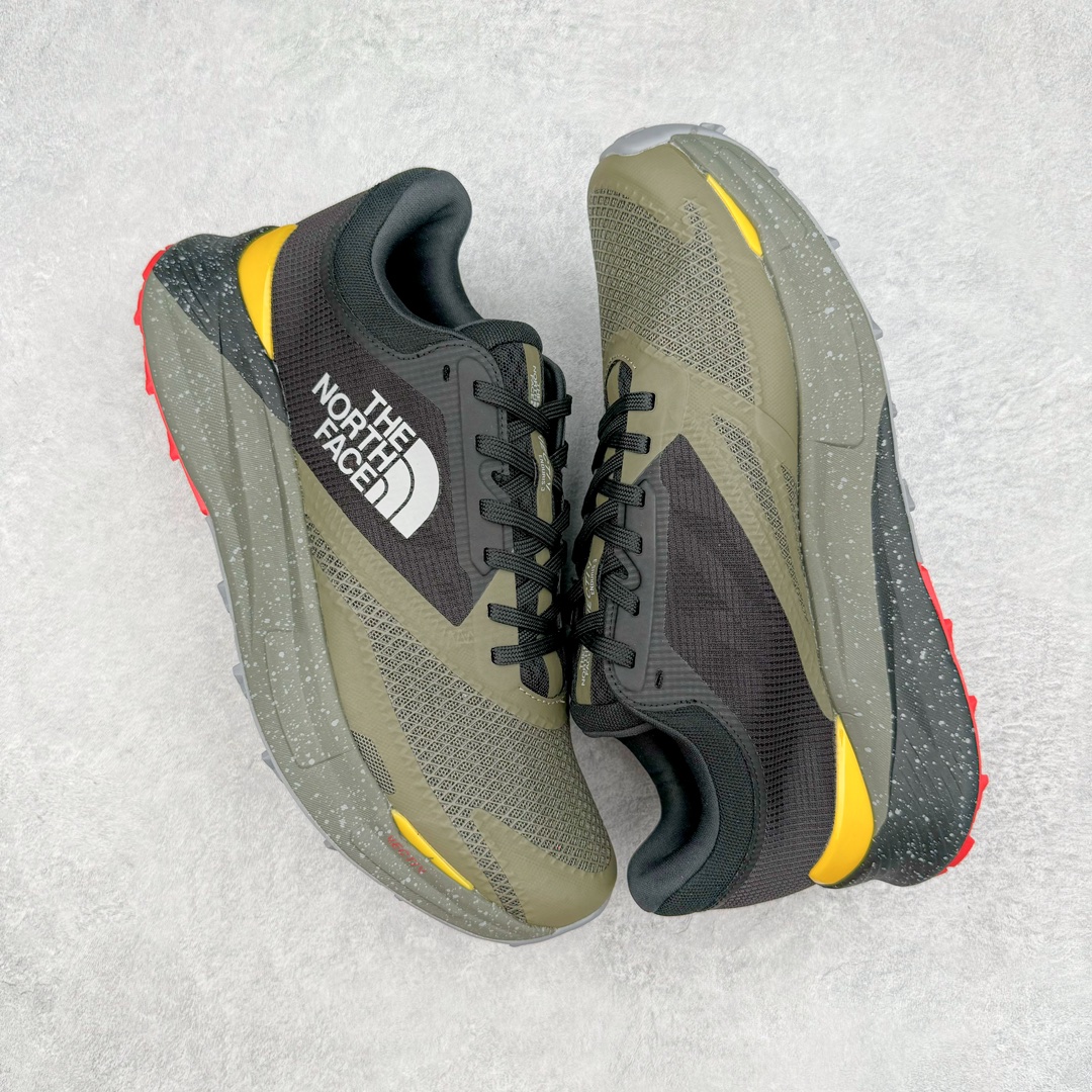 图片[3]-零售💰430 ＃莞产 The North Face Vectiv 北面系列越野跑鞋TNF 今年新出Vectiv系列跑鞋一共有4款 包括Summit Vectiv Pro、Summit VectivSky、Vectiv Infinite 2 和Vectiv Enduris 3 前两双定位Summit巅峰系列 后两双则定位入门款 之前在hoka设计了TectonX的设计师 Matt Head 操刀了整个系列。每款有多种配色，在我看来整个系列黄黑配色颜值最高，我试穿了一下，中底Pebax +EVA 的混合真的非常地弹，有种坐上头等舱的感觉 尺码：40 40.5 41 42 42.5 43 44 44.5 45 编码：Wby4936030-运动鞋