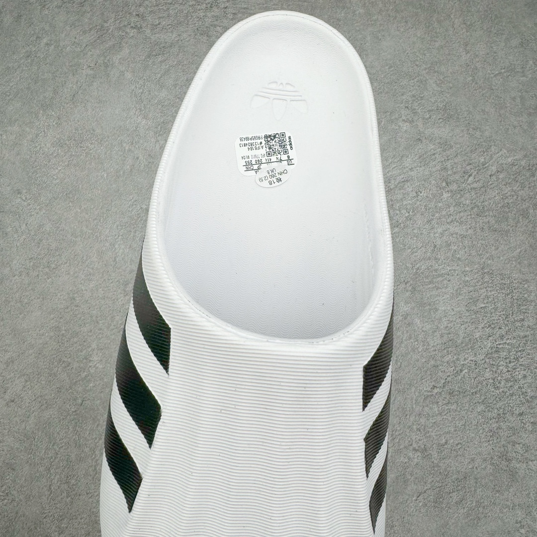 图片[5]-＃LJ渠道版 AD adiFOM Superstar MULE 贝壳头版一脚蹬半拖鸭掌鞋拖鞋 白黑 IF6184 重金购入原鞋及原档案磨具生产指令开发 鞋头部位凹凸有致 横向大面积波浪纹理 后跟Logo 凹凸明显 轮廓分明 描漆定位精准 公整无偏差不溢出 LOGO内侧钢印清晰工整 原厂磨具全鞋无多余毛边 同源公司EVA粒子环保塑料 原厂指令配方 无任何异味 弹性卡色均保持原鞋一致 匠心打造 鞋口弧度大小 鞋面色泽质感同步原鞋 LOGO内侧钢印清晰工整 中底部分带原厂钢印编号 原厂Ortholite欧斯莱鞋垫 区别掉渣海玻璃鞋垫 吸汗防臭的效果无法相提并论 原厂定制原标 同比ZP 符合人体设计 产品基于标志性 Superstar 鞋款轮廓的同时 利用可再生的甘蔗加工物材料制成一体式泡沫鞋身 无鞋带设计更加方便穿脱 点睛之笔在于标志性的三道杠出现在鞋子的两侧 鞋跟贴片上饰有品牌标志性的三叶草压花 偏小一码 尺码：35.5 36 36.5 37 38 38.5 39 40 40.5 41 42 42.5 43 44 44.5 45 46-选品中心