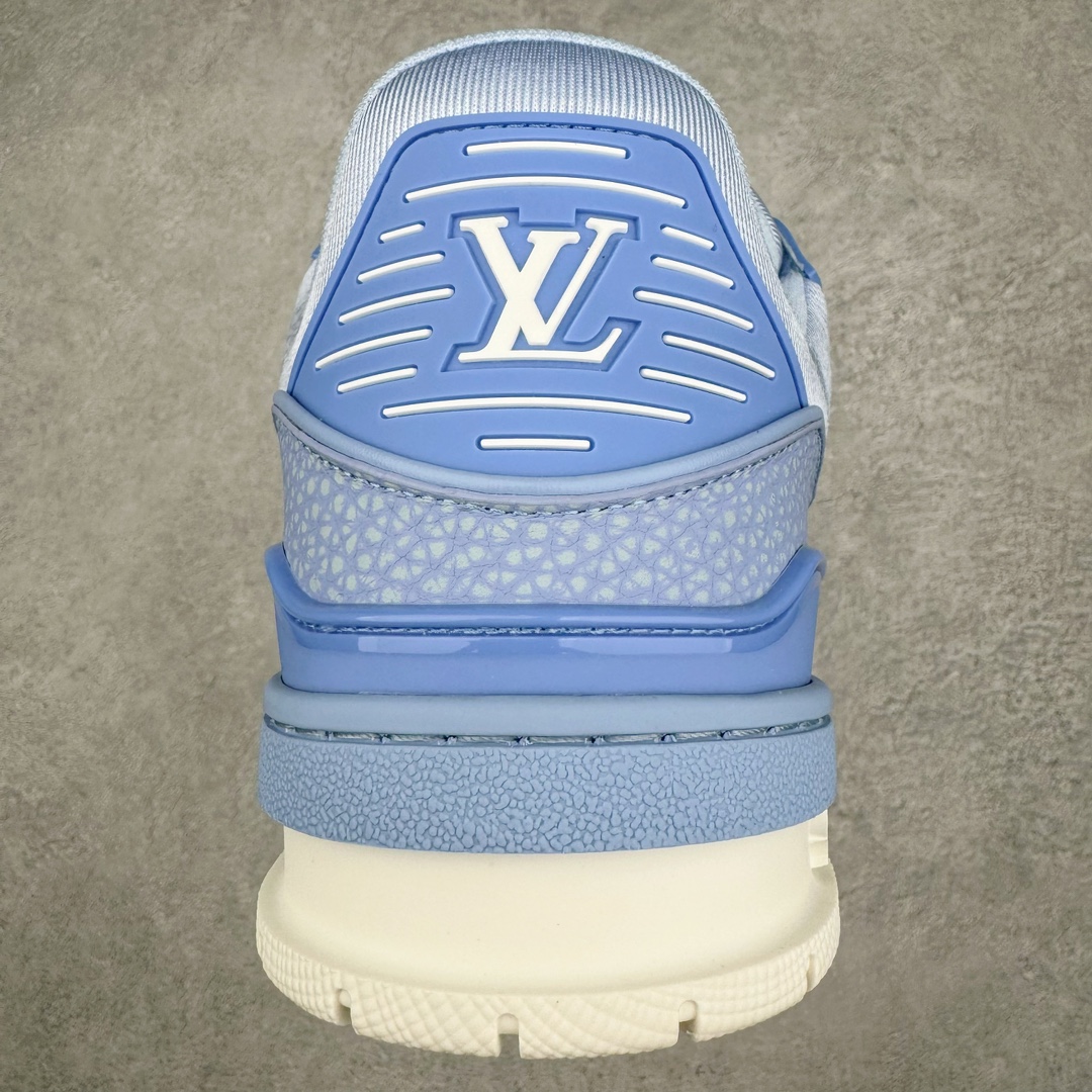 图片[8]-零售💰560 ＃ZS纯原 Louis Vuitton Trainer lv时装走秀运动鞋 做旧系列 市场所有版本中综合最强的货品 GD实力大厂出品  全网最全配色更新最快 最成熟的做工稳定的品控  完美鞋型超高的清洁度 零毛边线头瑕疵 全套原楦原纸版原鞋开模 全网最具灵魂的版型 正确原装黄色鞋盒 正确中底印花 鞋面印花3D高频深度立体 全鞋电脑针车 紧密相连 针距密度一致 环保乳胶注塑鞋垫 厚度脚感还原原版 皮面裁剪部位 统一油边封口工艺 原装橡胶大底含胶量大底组合零偏差 专柜全套包装 防尘袋 说明书 质保卡 男女鞋 尺码：35 36 37 38 39 40 41 42 43 44 45 编码：yby5936060-运动鞋