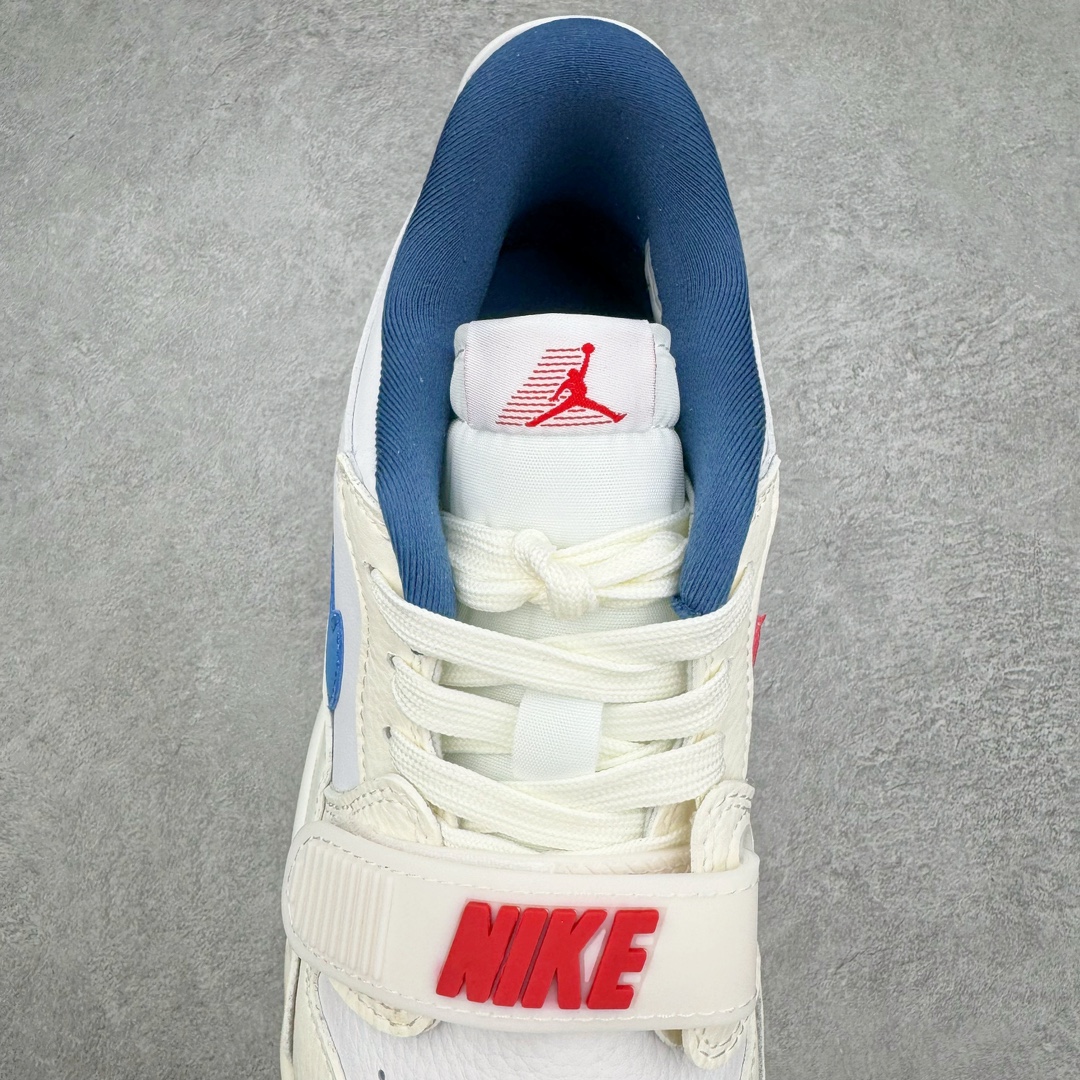 图片[5]-零售💰290 ＃KZ神版 Air Jordan Legacy AJ312 Low 低帮复古篮球鞋 白蓝红 HM3709-141 市场最强独一档产物 全套原纸板楦头开发 原厂大底磨具加持立体防滑纹理 原档数据后跟TPU子母扣魔术贴 原装可视Air Sole气垫 原汁原味最完美的312代版型 唯一正确鞋头趴度弧度高度鞋身腰线 进口港宝加持 后跟自然饱满 全鞋荧光划线卡点 追求极致完美 每一双都是工艺品 多重QC质检 超越公司货的品控标准 实实在在的免检产品 鞋身采用了皮革材质打造 横跨鞋面的魔术贴十分吸睛 侧面的Swoosh Logo的一部分被鞋面遮挡了一部分 颇具玩味 魔术贴上标有NK标识 而鞋舌上是Jordan的经典红色飞翼Logo 后跟和鞋底均采用了AJ3的设计 后跟上同样也使用了经典的爆裂纹图案 SIZE：36 36.5 37.5 38 38.5 39 40 40.5 41 42 42.5 43 44 44.5 45 46 47.5 编码：by2936090-运动鞋