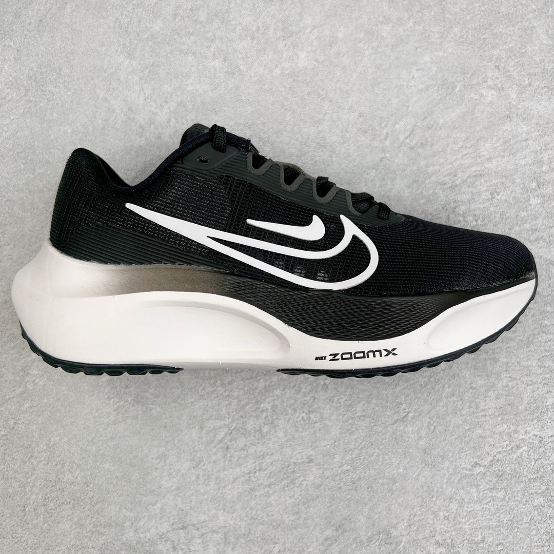 Nike Zoom Fly 5