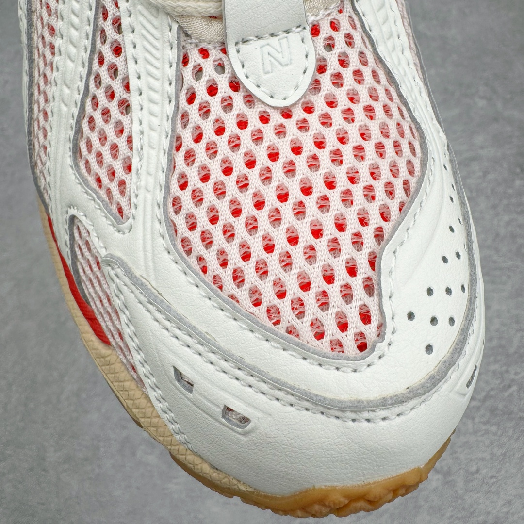 图片[11]-＃纯原福利 NB新百伦 New Balance M1906R 系列复古老爹风休闲运动慢跑鞋 采用轻质牛剖革拼接透气网眼衬垫织物鞋面材质 T-Beam大底提供足步弓支撑 保持步态稳定 后跟搭载外露缓震胶 鞋身整体以各种深浅不一的灰色覆盖 鞋头以淡蓝色调装饰 网眼衬垫通过不规律的色块实现做旧的美感 泛黄的鞋底更是进一步增添了复古气息 尺码：36 37 37.5 38 38.5 39.5 40 40.5 41.5 42 42.5 43 44 44.5 45-选品中心