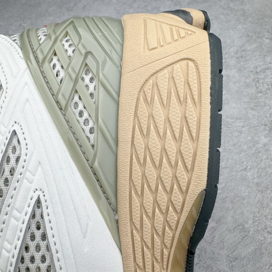 图片[13]-＃纯原福利 NB新百伦 New Balance M1906R 系列复古老爹风休闲运动慢跑鞋 采用轻质牛剖革拼接透气网眼衬垫织物鞋面材质 T-Beam大底提供足步弓支撑 保持步态稳定 后跟搭载外露缓震胶 鞋身整体以各种深浅不一的灰色覆盖 鞋头以淡蓝色调装饰 网眼衬垫通过不规律的色块实现做旧的美感 泛黄的鞋底更是进一步增添了复古气息 尺码：36 37 37.5 38 38.5 39.5 40 40.5 41.5 42 42.5 43 44 44.5 45-选品中心