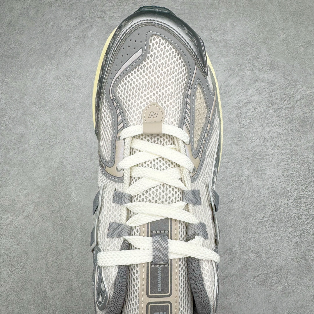 图片[4]-零售💰290 ＃DT纯原 新百伦NB New Balance M1906系列 全套原楦原纸板原厂数据开发 进口三明治网面 原装进口皮料正确绒感卡色 正确中底拉帮中底网布细节 原厂标裁 带紫光防伪 定制后跟透明水晶模块 冲裁组合 大底贴合程度胶水上色把控完美 整洁度挑战全网艺术家 多道序QC把关品质完善 匠心打造 耗时两个月开发完成 工艺极其复杂难度可想而知 新开独立私模大底 正确六层组合大底 高端零售专供产物 Size：36 37 37.5 38 38.5 39 40 40.5 41 42 42.5 43 44 45 编码：Dby2936090-运动鞋