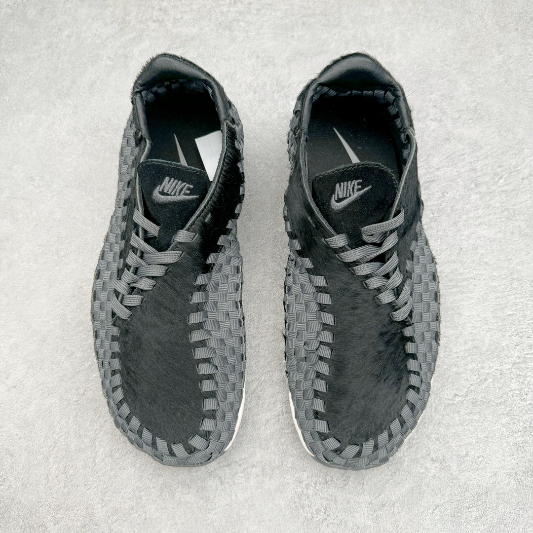 图片[2]-零售💰320 ＃B版纯原 NK Air Footscape Woven 足部编织系列低帮户外风休闲运动慢跑鞋 FB1959-001 NK Woven 编织设计一直是潮流圈玩家格外青睐的独特元素 依然还是那个熟悉的感觉，在阔别街头多年之后，它的再度回归，无疑为大家的潮流穿搭又将带来新的选择。舒适经典鞋款，耀眼回归。Footscape 选用加宽鞋头和鞋外侧鞋带，提供另类的自然畅动贴合度。不对称梭织细节具有双重功能，既可点缀柔软的麂皮鞋面，又可增添足部包覆感。内部配有超柔软泡棉中底和鞋跟 Nike Air 缓震设计。舒适脚感，让你一穿上就讚叹不已。尺码：40 40.5 41 42 42.5 43 44 44.5 45 编码：Bby3936020-运动鞋