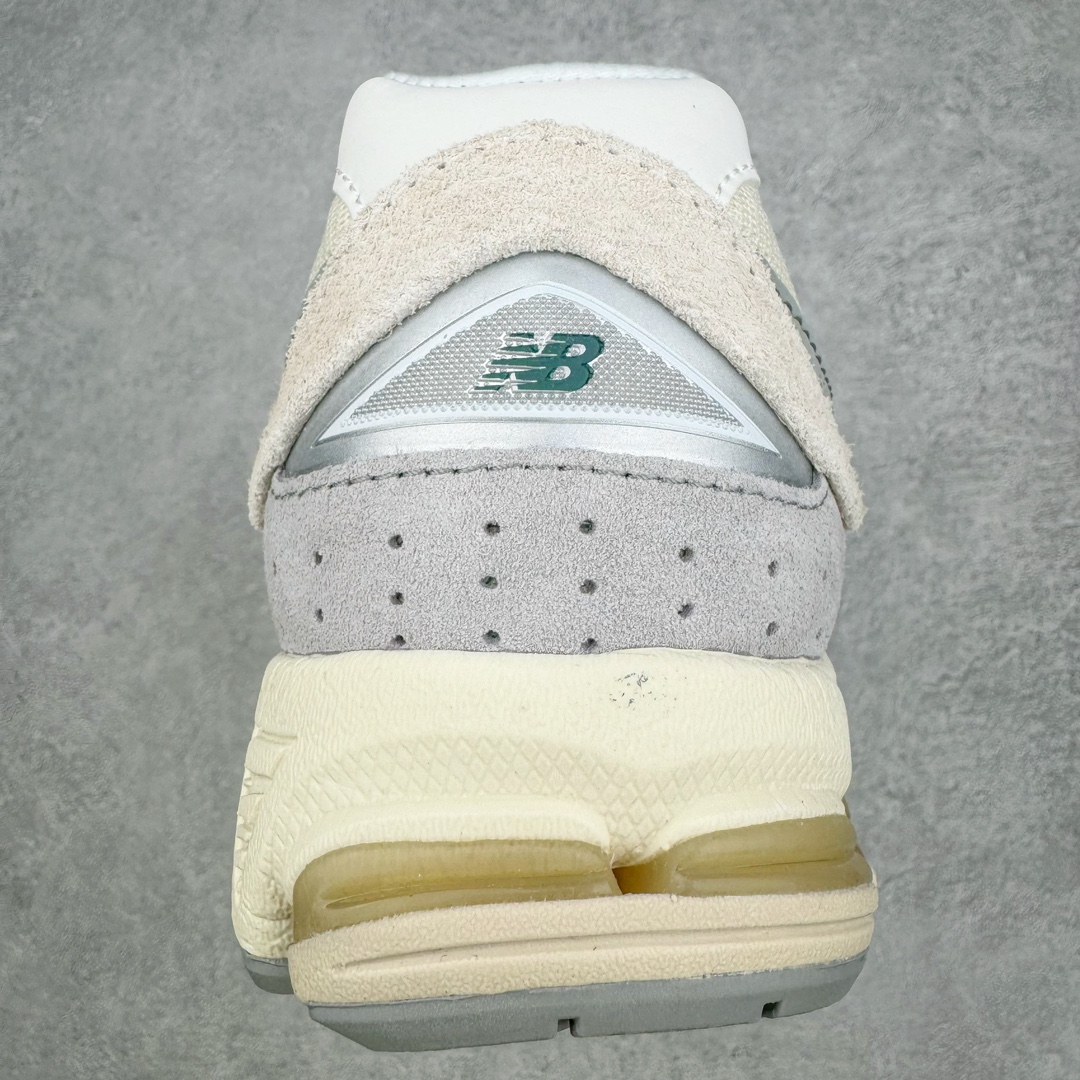 图片[8]-零售💰250 New Balance 2002R NB2002 男女休闲慢跑鞋 必备的时髦单品之一 最新出的2002R系列 这款延续了经典科技 升级版N-ERGY缓震物料机能与材质上脚太舒适了 鞋面的柔软麂皮搭配尼龙网布 特别透气而且还复古感 不管是搭配牛仔裤还工装裤都是百搭！小红书众多博主上脚推荐！尺码：36 36.5 37.5 38 38.5 39.5 40 40.5 41 42 42.5 43 44 45 编码：Fby2936050-运动鞋