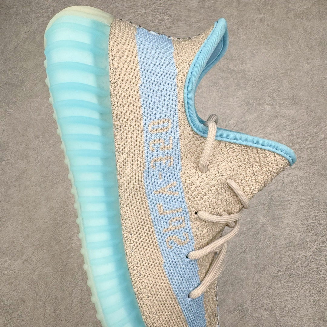 图片[6]-零售💰230 Yeezy Boost 350 V2 系列得物定制球鞋 涂鸦配色 全套原楦 原纸版 原鞋开模完美打造 采用辰元飞织鱼丝网原厂面 非进口机台 大底原厂半透明RB巴斯夫满钉大底  原厂东莞百宏3M反光鞋带 质感一致 原厂鑫成新粉原鞋垫 LOGO胶浆印花 钛金针与高士马克线针车精工打造 一切遵循原厂指令单采购同源原材 采购全套原厂进口材料 SIZE：36 36.5 37 38 38.5 39 40 40.5 41 42 42.5 43 44 44.5 45 46 47 编码：Nby2936030-运动鞋