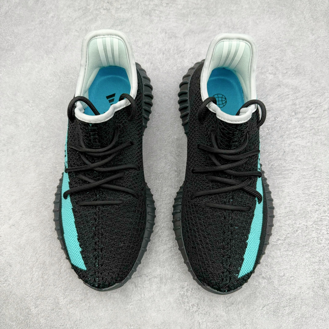 图片[2]-零售💰230 Yeezy Boost 350 V2 系列得物定制球鞋 涂鸦配色 全套原楦 原纸版 原鞋开模完美打造 采用辰元飞织鱼丝网原厂面 非进口机台 大底原厂半透明RB巴斯夫满钉大底  原厂东莞百宏3M反光鞋带 质感一致 原厂鑫成新粉原鞋垫 LOGO胶浆印花 钛金针与高士马克线针车精工打造 一切遵循原厂指令单采购同源原材 采购全套原厂进口材料 SIZE：36 36.5 37 38 38.5 39 40 40.5 41 42 42.5 43 44 44.5 45 46 47 编码：Nby2936030-运动鞋