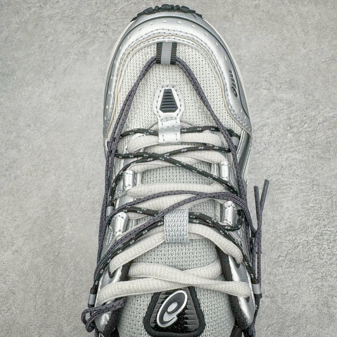 图片[4]-Anderssonbell X Asics GEL-1090 亚瑟士联名款复古绑带机能跑鞋 鞋身设计选用优质材料制成鞋面 为其增添舒适脚感 中底采用了更为柔软的材料 脚感舒适 橡胶鞋底上带有防滑纹路设计 提升耐磨性与防滑性 带有亮丽外观设计与出众脚感的GEL-1090于2020年再度回归 设计延续21世纪初跑鞋特有的未来感和前卫造型 货号： 1203A115-006NCC 尺码：36 37 37.5 38 39 39.5 40.5 41.5 42 42.5 43.5 44.5 45-选品中心