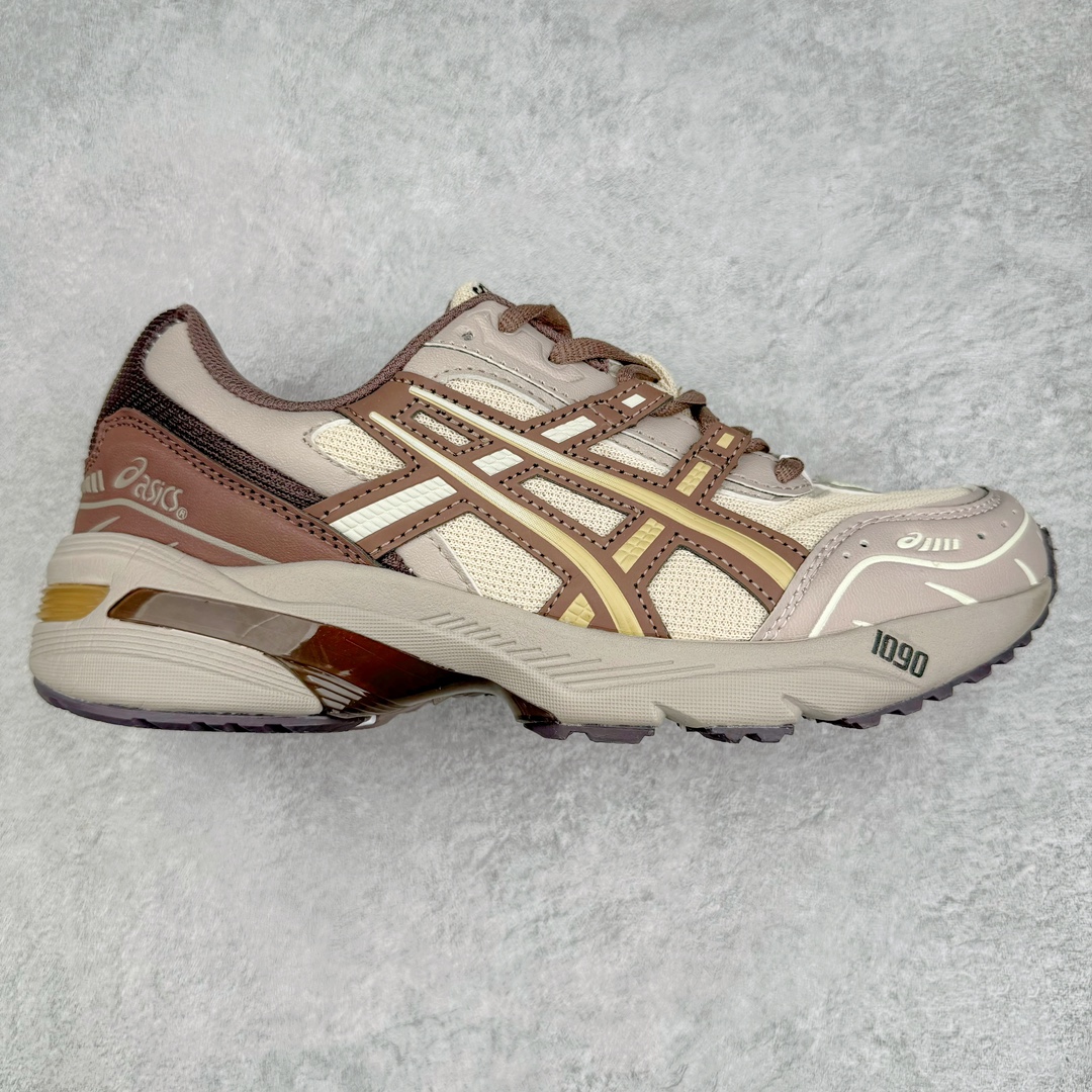 图片[2]-＃福利特价 ASICS Tiger GEL-1090V2 系列亚瑟士低帮户外风休闲运动跑步鞋 早在 2019 年 ASICS 就推出了流行的 2004 GEL-1090 的新版本 该产品因其复古外观和舒适的造型而被推向现代街头服饰 现在ASICS 以时下流行的运动美学改造鞋款 以对跑步者的新诠释打造全新 GEL-1090 v2 在新版本中 ASICS 专注于日常衣橱的采用 将优质绒面革和柔软皮革的毛绒组合拼凑在运动鞋的覆盖层上 以柔和的配色为重点，新运动鞋的改良美学为 2019 年发布的 GEL-1090 的金属色调提供了一种简约的选择 然而 它曾经受到运动员广泛喜爱的流线型轮廓在新型号中保持不变 将舒适性和多功能性保持在设计的核心 这款运动鞋还保留了网眼鞋身 确保透气性 圆形鞋带确保贴合 在原版的新进展中 该品牌使用 GEL 系列的最新技术开发更新了运动鞋的外观 简约之选 新运动鞋的改良美学 尺码：36 37 37.5 38 39 39.5 40 40.5 41.5 42 42.5 43.5 44 44.5 45-选品中心