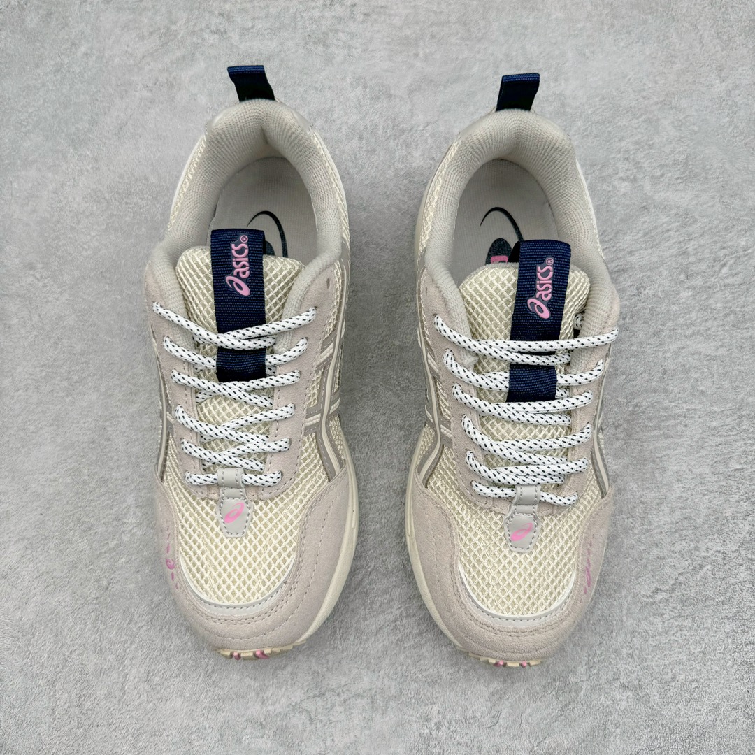 图片[2]-＃福利特价 ASICS Tiger GEL-1090V2 系列亚瑟士低帮户外风休闲运动跑步鞋 早在 2019 年 ASICS 就推出了流行的 2004 GEL-1090 的新版本 该产品因其复古外观和舒适的造型而被推向现代街头服饰 现在ASICS 以时下流行的运动美学改造鞋款 以对跑步者的新诠释打造全新 GEL-1090 v2 在新版本中 ASICS 专注于日常衣橱的采用 将优质绒面革和柔软皮革的毛绒组合拼凑在运动鞋的覆盖层上 以柔和的配色为重点，新运动鞋的改良美学为 2019 年发布的 GEL-1090 的金属色调提供了一种简约的选择 然而 它曾经受到运动员广泛喜爱的流线型轮廓在新型号中保持不变 将舒适性和多功能性保持在设计的核心 这款运动鞋还保留了网眼鞋身 确保透气性 圆形鞋带确保贴合 在原版的新进展中 该品牌使用 GEL 系列的最新技术开发更新了运动鞋的外观 简约之选 新运动鞋的改良美学 尺码：36 37 37.5 38 39 39.5 40 40.5 41.5 42 42.5 43.5 44 44.5 45-选品中心