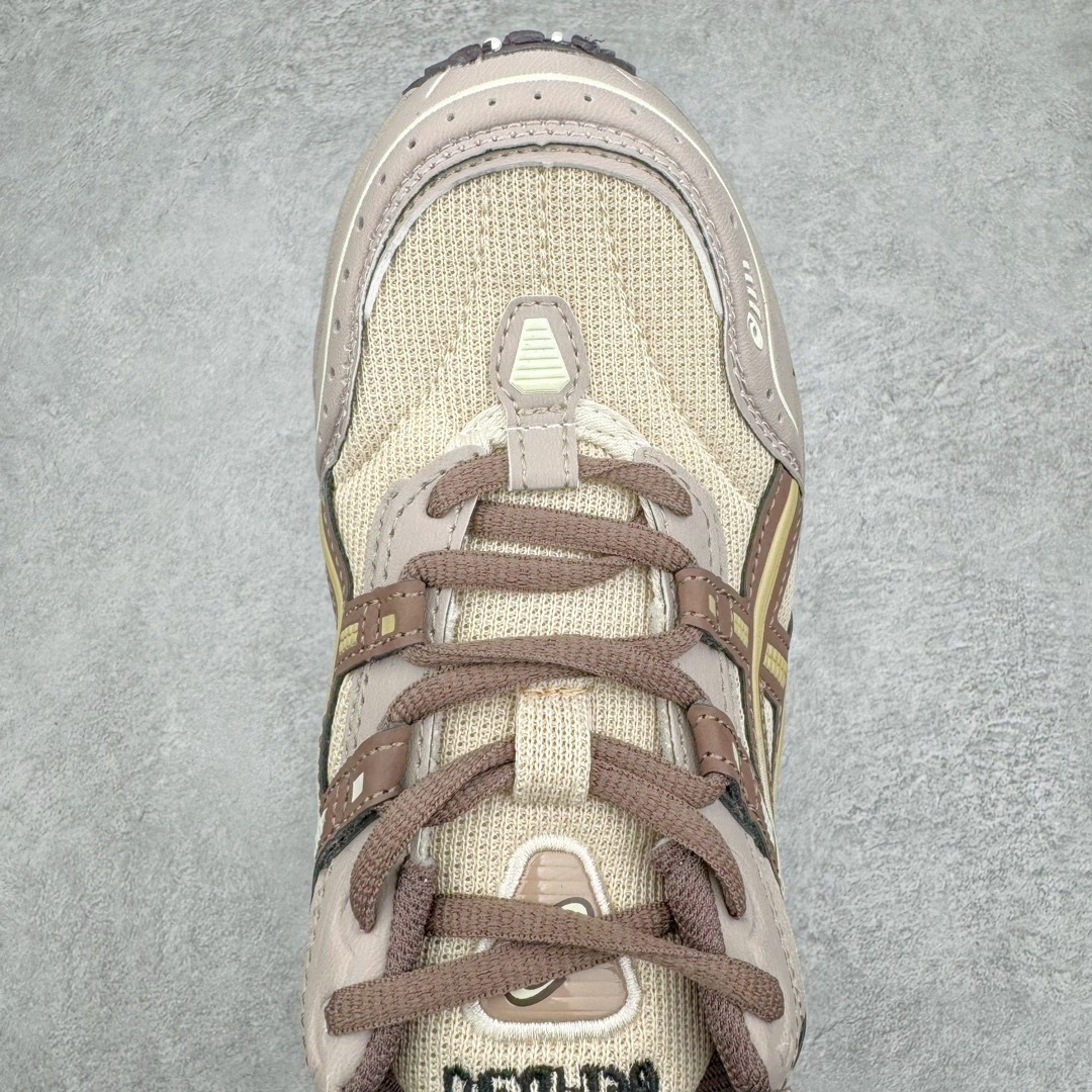 图片[4]-＃福利特价 ASICS Tiger GEL-1090V2 系列亚瑟士低帮户外风休闲运动跑步鞋 早在 2019 年 ASICS 就推出了流行的 2004 GEL-1090 的新版本 该产品因其复古外观和舒适的造型而被推向现代街头服饰 现在ASICS 以时下流行的运动美学改造鞋款 以对跑步者的新诠释打造全新 GEL-1090 v2 在新版本中 ASICS 专注于日常衣橱的采用 将优质绒面革和柔软皮革的毛绒组合拼凑在运动鞋的覆盖层上 以柔和的配色为重点，新运动鞋的改良美学为 2019 年发布的 GEL-1090 的金属色调提供了一种简约的选择 然而 它曾经受到运动员广泛喜爱的流线型轮廓在新型号中保持不变 将舒适性和多功能性保持在设计的核心 这款运动鞋还保留了网眼鞋身 确保透气性 圆形鞋带确保贴合 在原版的新进展中 该品牌使用 GEL 系列的最新技术开发更新了运动鞋的外观 简约之选 新运动鞋的改良美学 尺码：36 37 37.5 38 39 39.5 40 40.5 41.5 42 42.5 43.5 44 44.5 45-选品中心