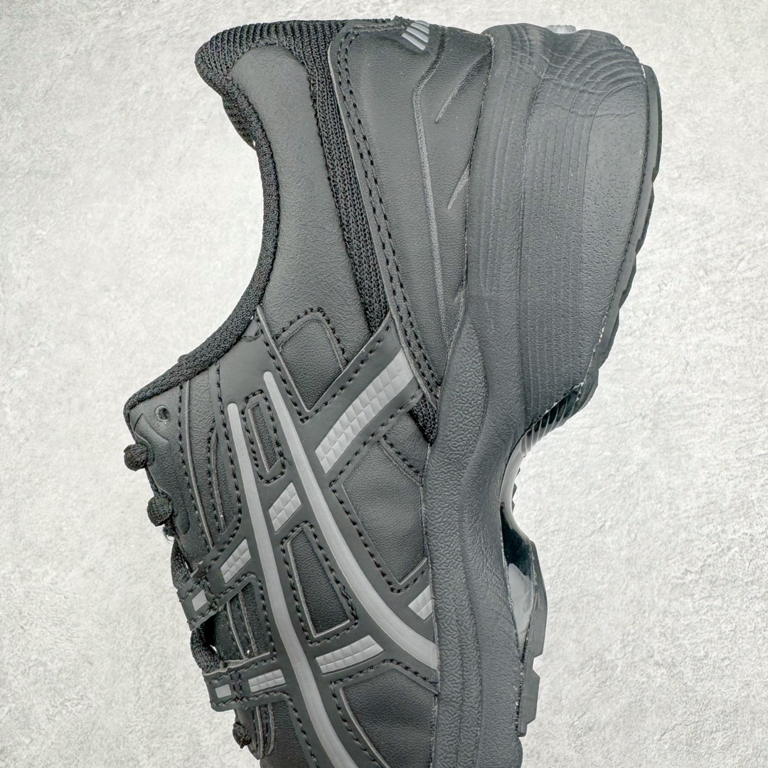 图片[7]-＃福利特价 ASICS Tiger GEL-1090V2 系列亚瑟士低帮户外风休闲运动跑步鞋 早在 2019 年 ASICS 就推出了流行的 2004 GEL-1090 的新版本 该产品因其复古外观和舒适的造型而被推向现代街头服饰 现在ASICS 以时下流行的运动美学改造鞋款 以对跑步者的新诠释打造全新 GEL-1090 v2 在新版本中 ASICS 专注于日常衣橱的采用 将优质绒面革和柔软皮革的毛绒组合拼凑在运动鞋的覆盖层上 以柔和的配色为重点，新运动鞋的改良美学为 2019 年发布的 GEL-1090 的金属色调提供了一种简约的选择 然而 它曾经受到运动员广泛喜爱的流线型轮廓在新型号中保持不变 将舒适性和多功能性保持在设计的核心 这款运动鞋还保留了网眼鞋身 确保透气性 圆形鞋带确保贴合 在原版的新进展中 该品牌使用 GEL 系列的最新技术开发更新了运动鞋的外观 简约之选 新运动鞋的改良美学 尺码：36 37 37.5 38 39 39.5 40 40.5 41.5 42 42.5 43.5 44 44.5 45-选品中心