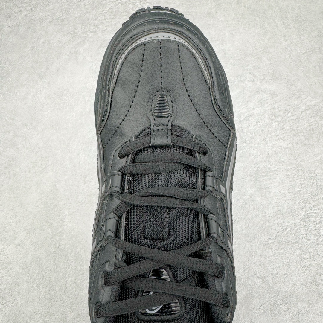 图片[4]-＃福利特价 ASICS Tiger GEL-1090V2 系列亚瑟士低帮户外风休闲运动跑步鞋 早在 2019 年 ASICS 就推出了流行的 2004 GEL-1090 的新版本 该产品因其复古外观和舒适的造型而被推向现代街头服饰 现在ASICS 以时下流行的运动美学改造鞋款 以对跑步者的新诠释打造全新 GEL-1090 v2 在新版本中 ASICS 专注于日常衣橱的采用 将优质绒面革和柔软皮革的毛绒组合拼凑在运动鞋的覆盖层上 以柔和的配色为重点，新运动鞋的改良美学为 2019 年发布的 GEL-1090 的金属色调提供了一种简约的选择 然而 它曾经受到运动员广泛喜爱的流线型轮廓在新型号中保持不变 将舒适性和多功能性保持在设计的核心 这款运动鞋还保留了网眼鞋身 确保透气性 圆形鞋带确保贴合 在原版的新进展中 该品牌使用 GEL 系列的最新技术开发更新了运动鞋的外观 简约之选 新运动鞋的改良美学 尺码：36 37 37.5 38 39 39.5 40 40.5 41.5 42 42.5 43.5 44 44.5 45-选品中心