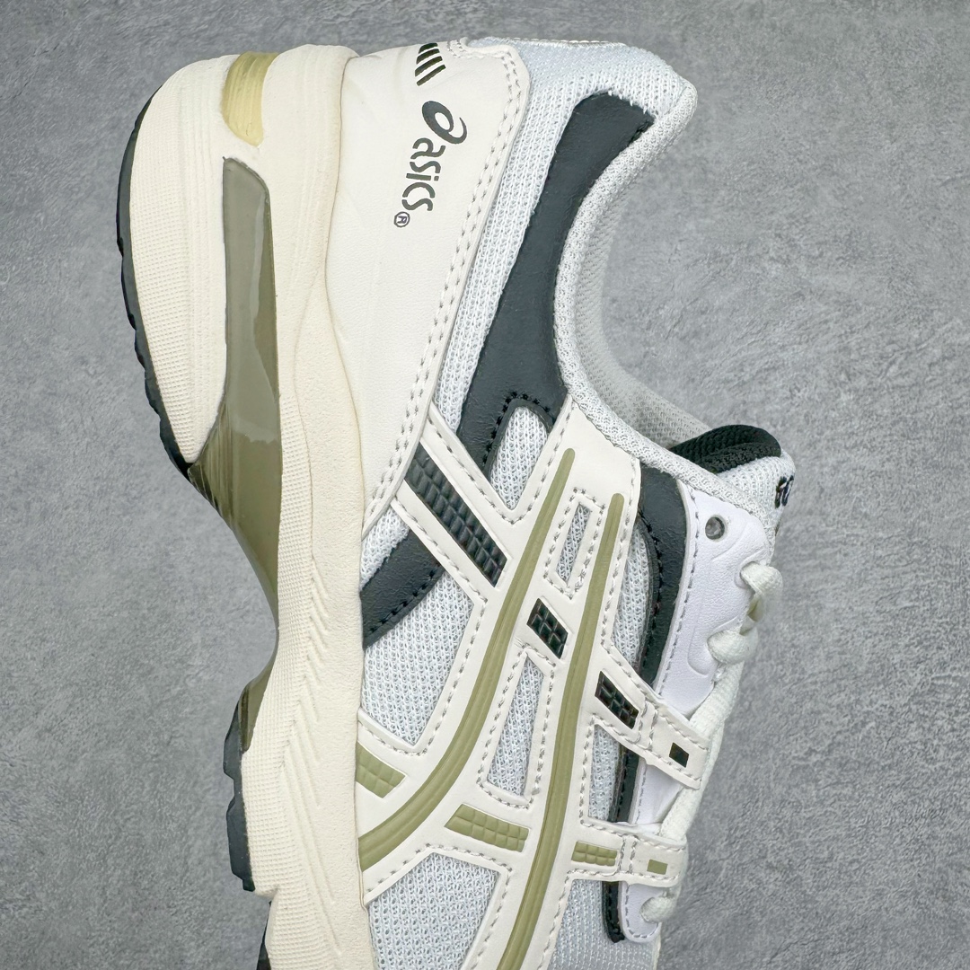 图片[6]-＃福利特价 ASICS Tiger GEL-1090V2 系列亚瑟士低帮户外风休闲运动跑步鞋 早在 2019 年 ASICS 就推出了流行的 2004 GEL-1090 的新版本 该产品因其复古外观和舒适的造型而被推向现代街头服饰 现在ASICS 以时下流行的运动美学改造鞋款 以对跑步者的新诠释打造全新 GEL-1090 v2 在新版本中 ASICS 专注于日常衣橱的采用 将优质绒面革和柔软皮革的毛绒组合拼凑在运动鞋的覆盖层上 以柔和的配色为重点，新运动鞋的改良美学为 2019 年发布的 GEL-1090 的金属色调提供了一种简约的选择 然而 它曾经受到运动员广泛喜爱的流线型轮廓在新型号中保持不变 将舒适性和多功能性保持在设计的核心 这款运动鞋还保留了网眼鞋身 确保透气性 圆形鞋带确保贴合 在原版的新进展中 该品牌使用 GEL 系列的最新技术开发更新了运动鞋的外观 简约之选 新运动鞋的改良美学 尺码：36 37 37.5 38 39 39.5 40 40.5 41.5 42 42.5 43.5 44 44.5 45-选品中心