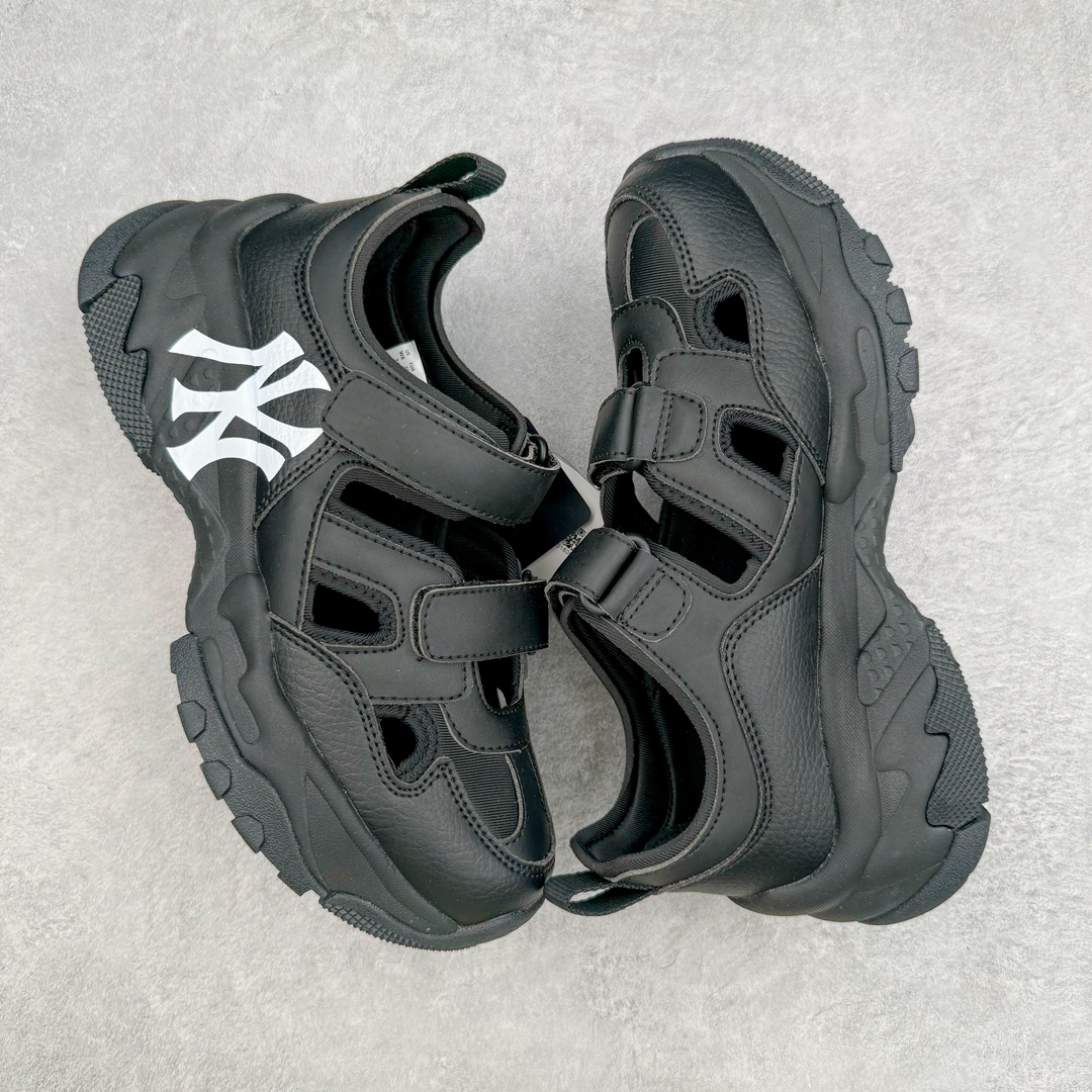 图片[3]-零售💰240 ＃DG纯原 New York Yankees x MLB Big Ball Chunky Mask Sandal 系列厚底老爹风魔术贴镂空休闲运动慢凉鞋 Korea韩国联名NY美国榄球纽约洋基队限定 韩国代购专供 全套原楦原纸板原厂数据开发 正确中底拉帮中底网布细节 平台代购专供 左脚内置芯片 韩国代购吊牌标贴 独家一比一RB+MD组合大底 高频后跟小人Logo精准对位立体饱满 正确网布加超迁鞋面 转印中底走线紧密 转印Logo工艺表层防刮不掉色 Size：35 36 36.5 37.5 38 38.5 39 40 40.5 41 42 42.5 43 44 45 编码：by2936040-运动鞋