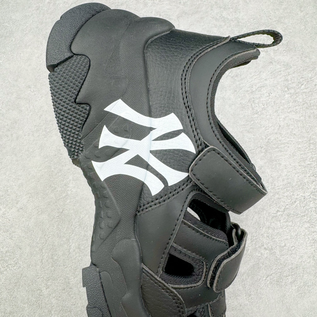 图片[6]-零售💰240 ＃DG纯原 New York Yankees x MLB Big Ball Chunky Mask Sandal 系列厚底老爹风魔术贴镂空休闲运动慢凉鞋 Korea韩国联名NY美国榄球纽约洋基队限定 韩国代购专供 全套原楦原纸板原厂数据开发 正确中底拉帮中底网布细节 平台代购专供 左脚内置芯片 韩国代购吊牌标贴 独家一比一RB+MD组合大底 高频后跟小人Logo精准对位立体饱满 正确网布加超迁鞋面 转印中底走线紧密 转印Logo工艺表层防刮不掉色 Size：35 36 36.5 37.5 38 38.5 39 40 40.5 41 42 42.5 43 44 45 编码：by2936040-运动鞋