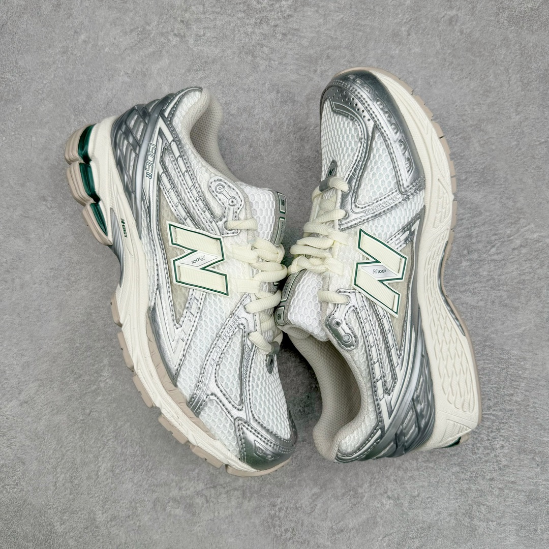 图片[3]-零售💰310 ＃M纯原 新百伦NB New Balance M1906REE 白绿 全套原楦原纸板原厂数据开发 进口三明治网面 原装进口皮料正确绒感卡色 正确中底拉帮中底网布细节 原厂标裁 带紫光防伪 定制后跟透明水晶模块 冲裁组合 大底贴合程度胶水上色把控完美 整洁度挑战全网艺术家 多道序QC把关品质完善 匠心打造 耗时两个月开发完成 工艺极其复杂难度可想而知 新开独立私模大底 全网唯一正确六层组合大底 高端零售专供产物 Size：36 37 37.5 38 38.5 39 40 40.5 41 42 42.5 43 44 45.5 46.5 47 编码：by3936010-运动鞋