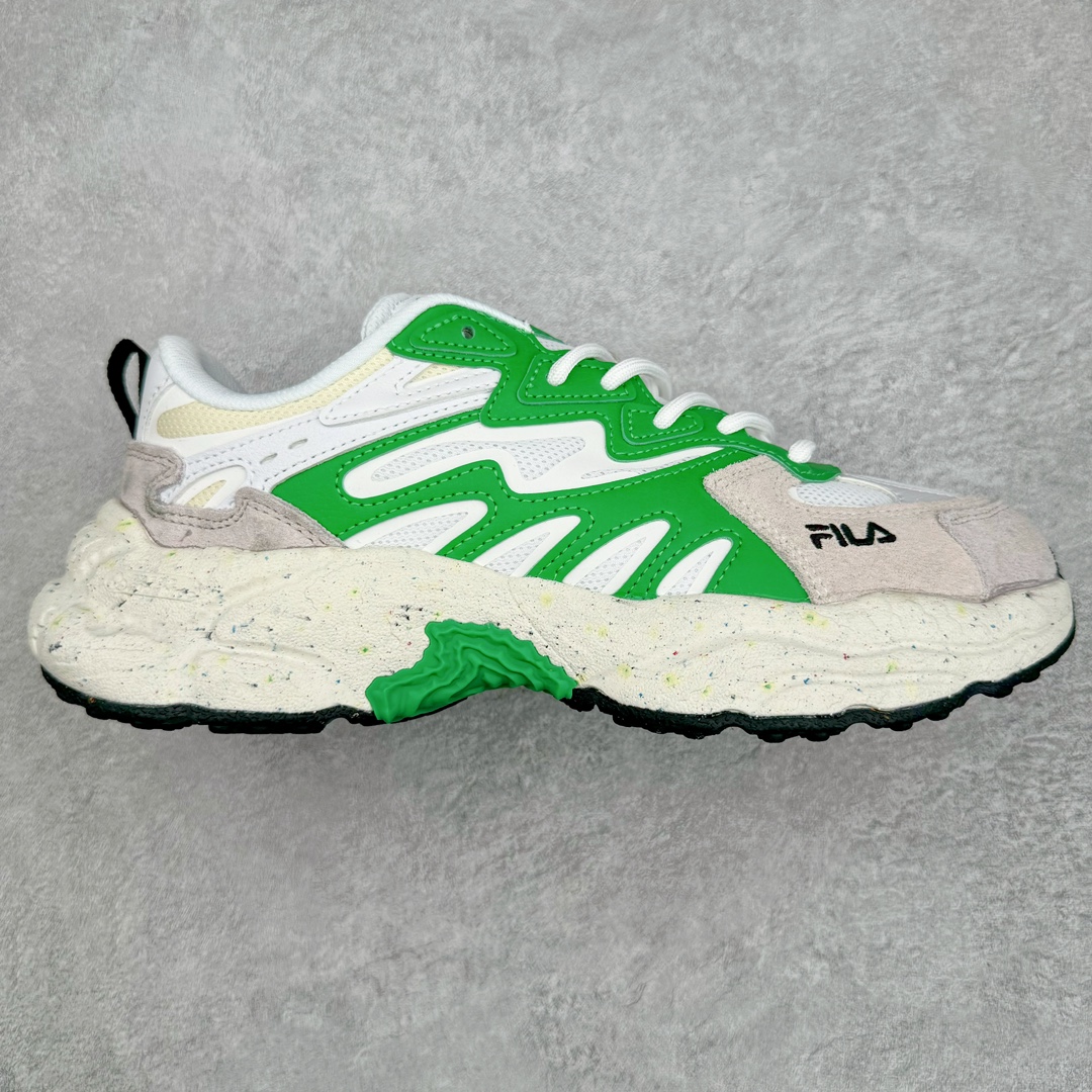 FILA FUSION Fluid 斐乐摩登潮牌防滑耐磨轻便运动鞋 FUSION 系列传承了 FILA 的百年基因，融入年轻运动及潮流文化，成为引领变革、创新突破的一代。以“1+N” 的跨界合作模式重现经典的同时创造经典。带来最出其不意的跨界合作惊喜。同时，FILAFUSION把FILA 的 DNA 融入到定制体验里，你可以随心制造厲于你的产品。FILA FUSION 的鞋家族涵盖了老爹鞋、跑步鞋、网球鞋、季节款。风格复古新潮，满足了时尚人士出行及各类运动的搭配需求，成为当下年轻人筷拥的鞋类品牌之一。FILA FUSION 走进年轻人的世界，通过年轻人运动，街舞，滑板，篮球，展现 FILA FUSION 的潮流态度和年轻文化。FILA FUSION 认为末来属于引领变革、创新突破的年轻一代，让我们一起构成 FILA 未来的蓝图吧！尺码：35.5 36 36.5 37.5 38 38.5 39 40 40.5 41 42 42.5 43 44 44.5 45 45.5-选品中心