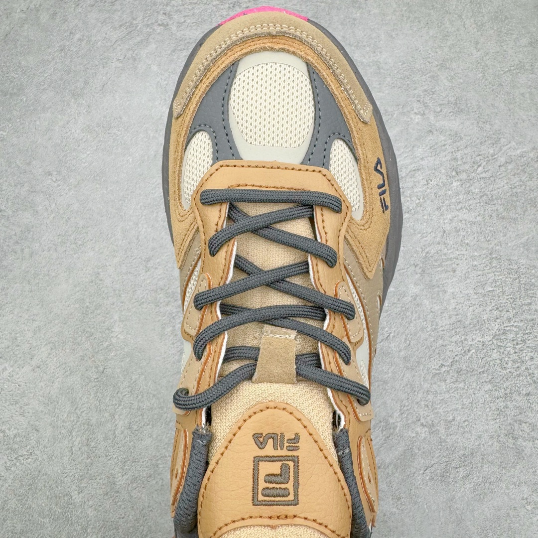 图片[4]-FILA FUSION Fluid 斐乐摩登潮牌防滑耐磨轻便运动鞋 FUSION 系列传承了 FILA 的百年基因，融入年轻运动及潮流文化，成为引领变革、创新突破的一代。以“1+N” 的跨界合作模式重现经典的同时创造经典。带来最出其不意的跨界合作惊喜。同时，FILAFUSION把FILA 的 DNA 融入到定制体验里，你可以随心制造厲于你的产品。FILA FUSION 的鞋家族涵盖了老爹鞋、跑步鞋、网球鞋、季节款。风格复古新潮，满足了时尚人士出行及各类运动的搭配需求，成为当下年轻人筷拥的鞋类品牌之一。FILA FUSION 走进年轻人的世界，通过年轻人运动，街舞，滑板，篮球，展现 FILA FUSION 的潮流态度和年轻文化。FILA FUSION 认为末来属于引领变革、创新突破的年轻一代，让我们一起构成 FILA 未来的蓝图吧！尺码：35.5 36 36.5 37.5 38 38.5 39 40 40.5 41 42 42.5 43 44 44.5 45 45.5-选品中心