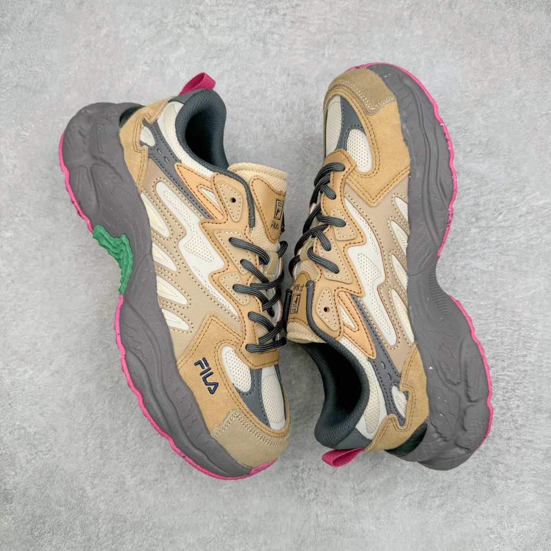 图片[3]-FILA FUSION Fluid 斐乐摩登潮牌防滑耐磨轻便运动鞋 FUSION 系列传承了 FILA 的百年基因，融入年轻运动及潮流文化，成为引领变革、创新突破的一代。以“1+N” 的跨界合作模式重现经典的同时创造经典。带来最出其不意的跨界合作惊喜。同时，FILAFUSION把FILA 的 DNA 融入到定制体验里，你可以随心制造厲于你的产品。FILA FUSION 的鞋家族涵盖了老爹鞋、跑步鞋、网球鞋、季节款。风格复古新潮，满足了时尚人士出行及各类运动的搭配需求，成为当下年轻人筷拥的鞋类品牌之一。FILA FUSION 走进年轻人的世界，通过年轻人运动，街舞，滑板，篮球，展现 FILA FUSION 的潮流态度和年轻文化。FILA FUSION 认为末来属于引领变革、创新突破的年轻一代，让我们一起构成 FILA 未来的蓝图吧！尺码：35.5 36 36.5 37.5 38 38.5 39 40 40.5 41 42 42.5 43 44 44.5 45 45.5-选品中心