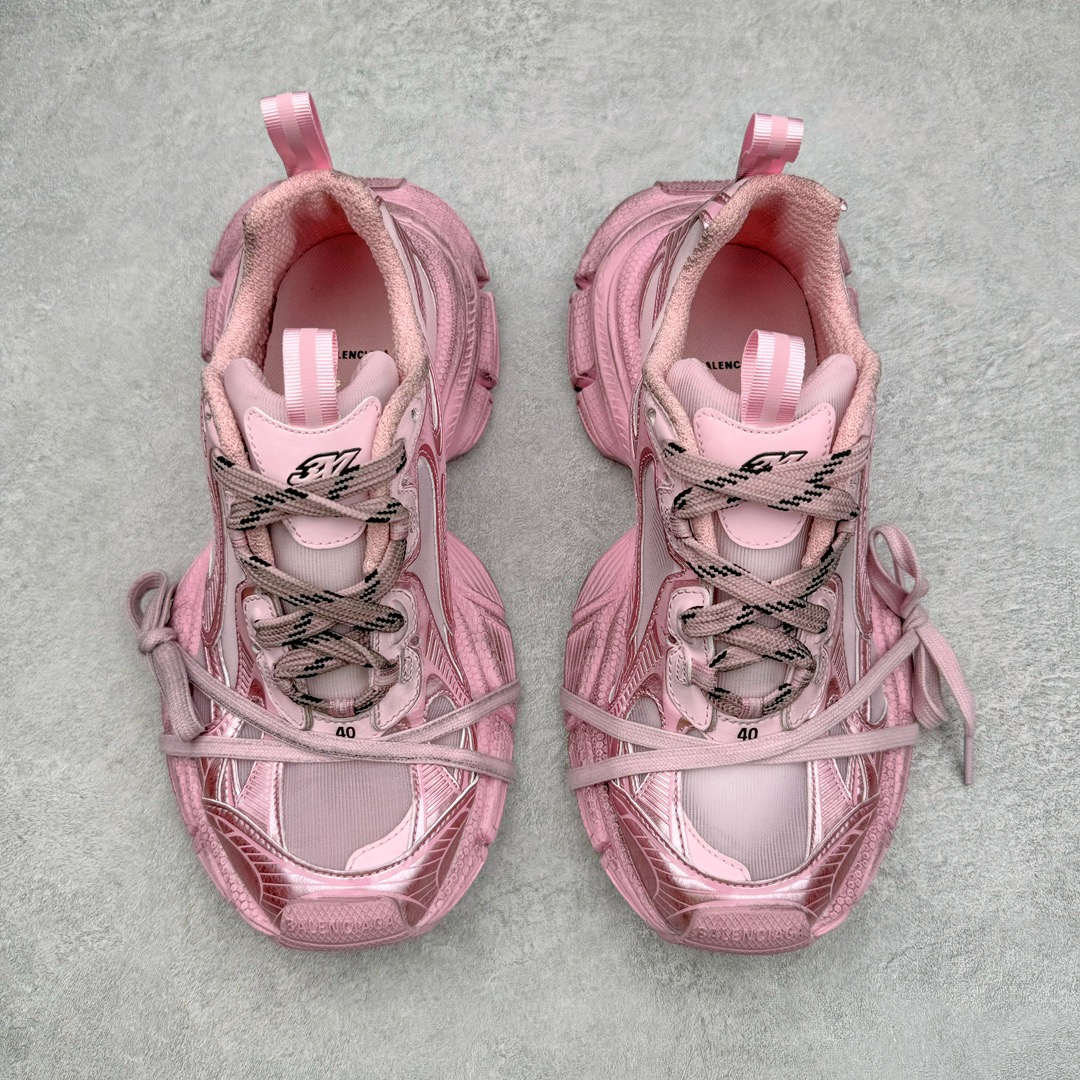 图片[2]-＃纯原 BALENCIAGA 3XL Sneakers 巴黎世家十代网布系带低帮走秀复古老爹鞋 全套原纸板楦头开发 最原汁原味的灵魂版型 全鞋荧光划线卡点 胶水把控整洁度追求极致完美 每一双都是工艺品 多重QC质检 超越公司货的品控标准 实实在在的免检产品 原盒原配 正确字体电绣 粗细、位置、大小正确 侧边TPU 透气孔匹配意产原版 正确分离大底 TPU软底 原版一致大底LOGO 立体感十足 原厂皮料水洗做旧 采购原厂网纱 不含皮革 网布材料和聚氨酯 磨损效果 鞋头边缘和后帮 Balenciaga 徽标 鞋面和后跟凸印尺码 鞋舌 3XL 橡胶品牌标识和反光细节 鞋帮拉袢和鞋舌拉祥 配反光细节 备用鞋带在鞋履前侧 可在穿着前取下 便于不同造型搭配 偏大一码 尺码：35 36 37 38 39 40 41 42 43 44 45 46-选品中心