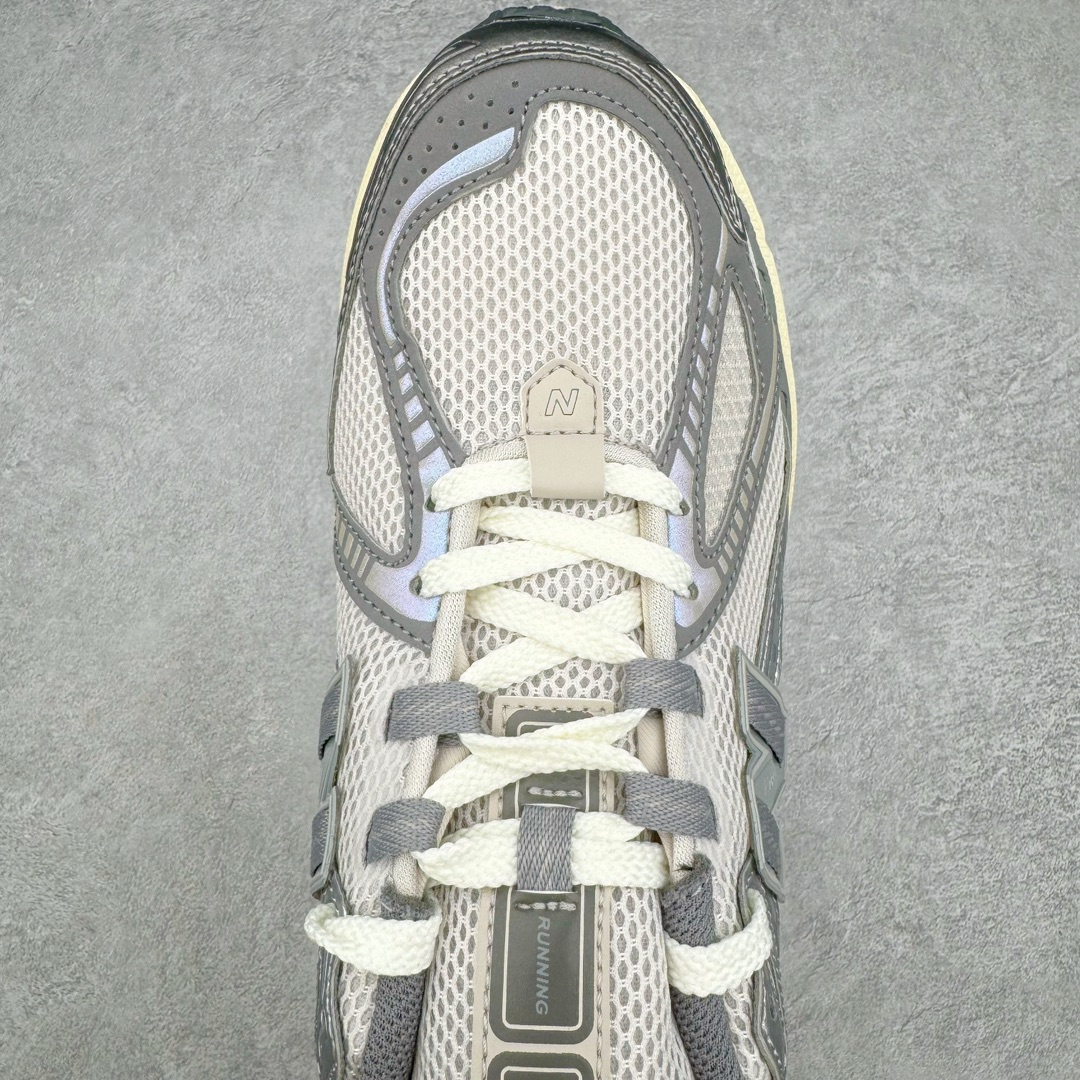 图片[4]-New Balance M1906R NB新百伦系列复古老爹风休闲运动慢跑鞋 采用轻质牛剖革拼接透气网眼衬垫织物鞋面材质 T-Beam大底提供足步弓支撑 保持步态稳定#后跟搭载外露缓震胶 鞋身整体以各种深浅不一的灰色覆盖 鞋头以淡蓝色调装饰，网眼衬垫通过不规律的色块实现做旧的美感 泛黄的鞋底更是进一步增添了复古气息 尺码：36 37 37.5 38 38.5 39.5 40 40.5 41.5 42 42.5 43 44 45-选品中心