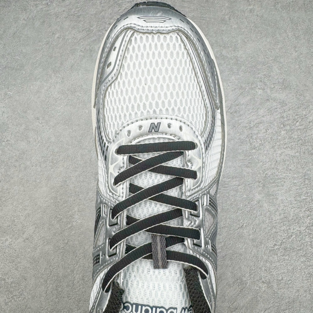 图片[4]-New Balance ML860 NB新百伦系列经典复古老爹风休闲运动慢跑鞋 860 是New Balance 著名的复古跑鞋型号，其heyday 需追溯至90 年代初期。最近，New Balance 回顾历史，以复兴860 为目标，推出这款经典跑鞋的全新升级版860 V2 ，而英国球鞋名所Footpatrol 也为这双新生款型打造一辑特别型录。新版本将N-ergy 与Acteva Lite 技术巧妙融合，其中前者可吸收冲击力，具优越减震性与弹性，而后者则使860 V2 保持轻巧、光滑的外观轮廓。球鞋采用开放式网眼制成，并附带恰到好处的金属饰面，亦为传统运动鞋带去更浓郁的现代气息。860 V2 在具备专业跑步鞋韧性的同时，也拥有围绕生活方式哲学而诞生的时髦感，不仅能够匹配日常风格，还适合用以塑造urban style，各位city boy 不要错过了。尺码：35 36 37 37.5 38 38.5 39.5 40 40.5 41 42 42.5 43 44-选品中心