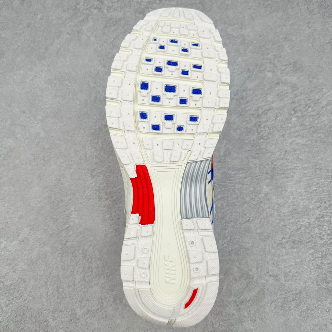 图片[9]-NK P-6000 系列低帮复古老爹风休闲运动舒适慢跑鞋 CJ7789-162 融合 Pegasus 过往运动鞋设计 助力 21 世纪早期跑步运动跃升时尚新高度 采用透气网眼布、运动风格线条和耐穿覆面 兼具吸睛外观和舒适感受 中底泡绵以田径赛道为灵感 打造厚实设计 缔造出众缓震性能 尺码：36 36.5 37.5 38 38.5 39 40 40.5 41 42 42.5 43 44 44.5 45-选品中心