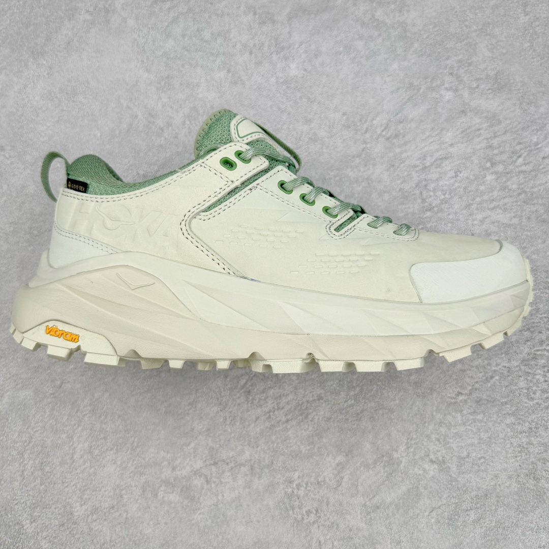 ＃X版纯原 HOKA ONE ONE Kaha 2 GTX 耐磨減震低帮户外功能运动鞋 具有品着的重量与坐垫比 可提供顶级性能和顶级毛绒 这款低帮徒步旅行者采用带 SwallowTail™ 几何形状的HUBBLE® 鞋跟进行了更新 配备带牵引凸耳的 Vibram® Megagrip 以增加地面接触 这款开创性款式精心制作 采用GORE-TEX 鞋类面料和再生纺织品 尺码：36 36.5 37.5 38 38.5 39 40 40.5 41 42 42.5 43 44 44.5 45 46-选品中心
