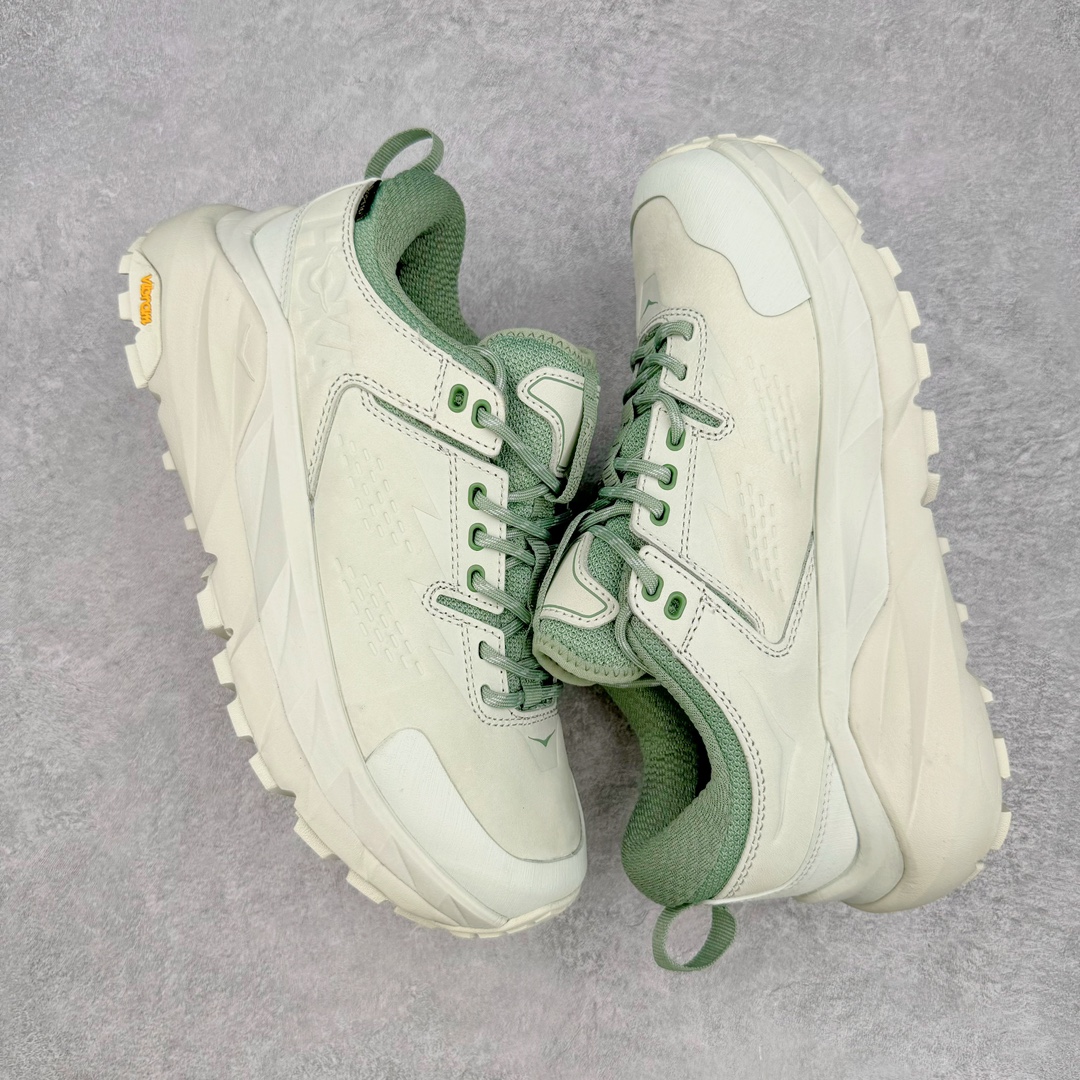 图片[3]-＃X版纯原 HOKA ONE ONE Kaha 2 GTX 耐磨減震低帮户外功能运动鞋 具有品着的重量与坐垫比 可提供顶级性能和顶级毛绒 这款低帮徒步旅行者采用带 SwallowTail™ 几何形状的HUBBLE® 鞋跟进行了更新 配备带牵引凸耳的 Vibram® Megagrip 以增加地面接触 这款开创性款式精心制作 采用GORE-TEX 鞋类面料和再生纺织品 尺码：36 36.5 37.5 38 38.5 39 40 40.5 41 42 42.5 43 44 44.5 45 46-选品中心