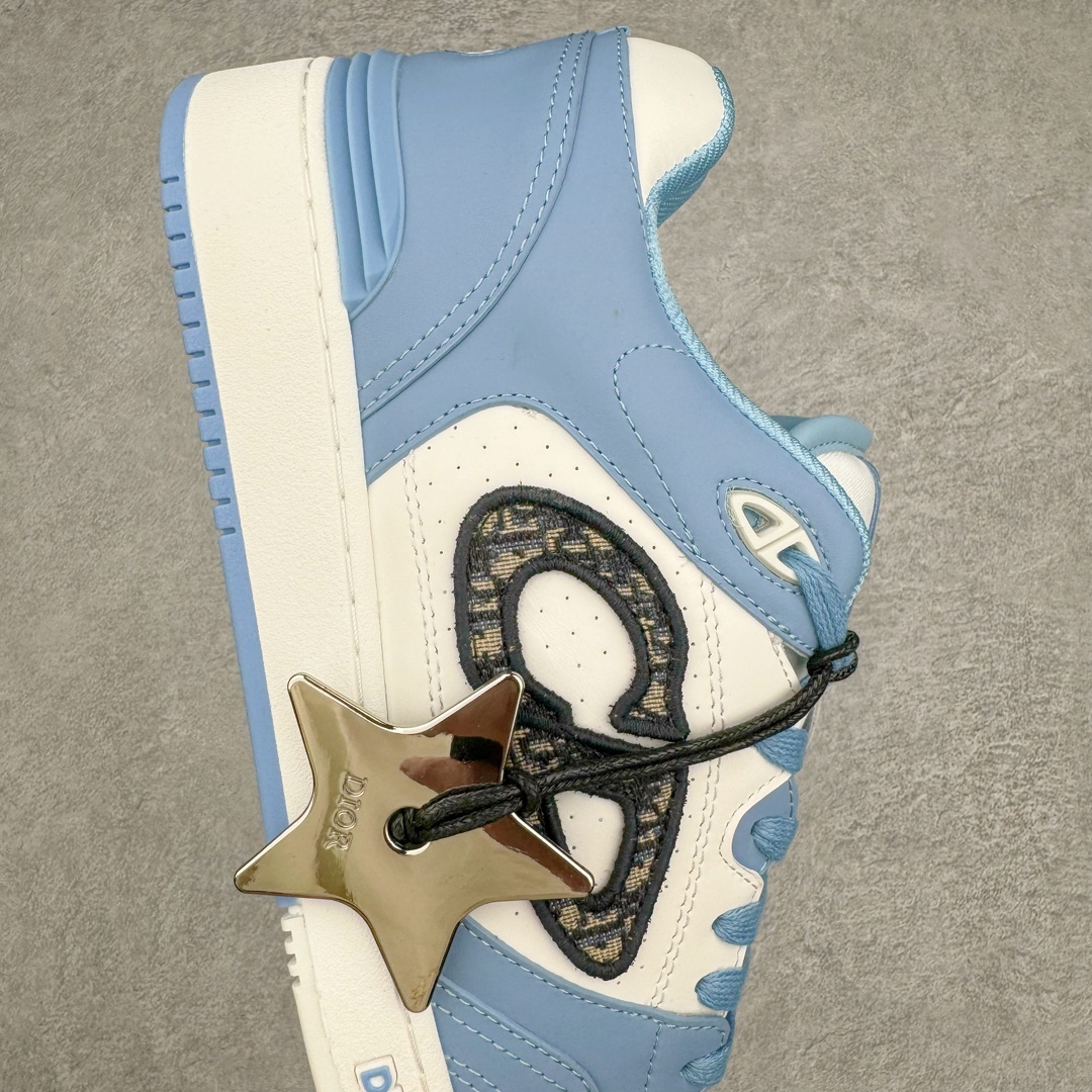 图片[6]-Dior 2024S B57 迪奥新款休闲鞋中帮 情侣款 原版爆拆一比一完美复刻 工艺做工细节到位 原版定制材料 超赞 最新元素组合 时尚休闲个性 百搭 面料 原版面料牛皮 网布 电绣加3D打印 内里 进口透气网 垫脚 原版成型垫 大底 原版一比一开模TPU 尺码：36-45-选品中心