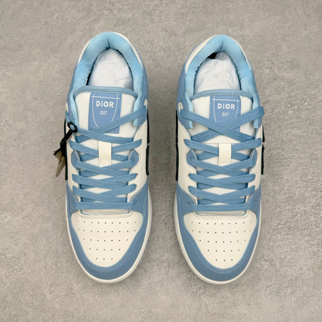 图片[2]-Dior 2024S B57 迪奥新款休闲鞋中帮 情侣款 原版爆拆一比一完美复刻 工艺做工细节到位 原版定制材料 超赞 最新元素组合 时尚休闲个性 百搭 面料 原版面料牛皮 网布 电绣加3D打印 内里 进口透气网 垫脚 原版成型垫 大底 原版一比一开模TPU 尺码：36-45-选品中心