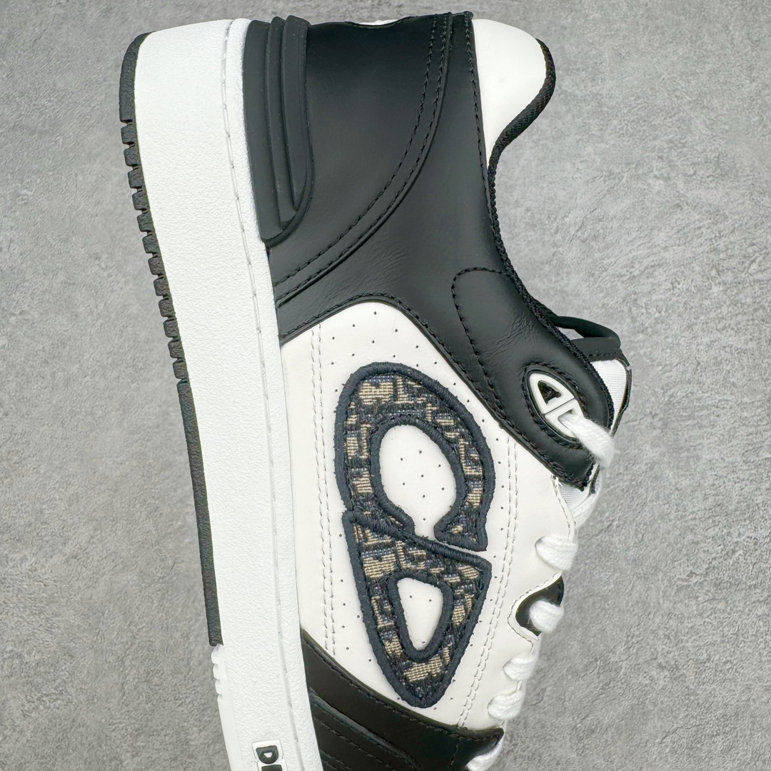 图片[6]-Dior 2024S B57 迪奥新款休闲鞋中帮 情侣款 原版爆拆一比一完美复刻 工艺做工细节到位 原版定制材料 超赞 最新元素组合 时尚休闲个性 百搭 面料 原版面料牛皮 网布 电绣加3D打印 内里 进口透气网 垫脚 原版成型垫 大底 原版一比一开模TPU 尺码：36-45-选品中心