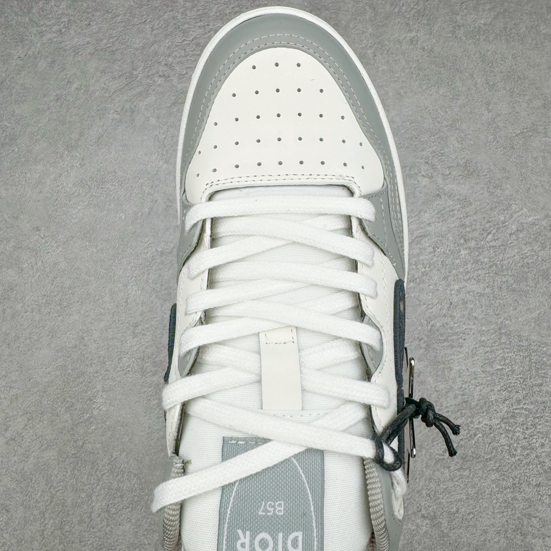 图片[4]-Dior 2024S B57 迪奥新款休闲鞋中帮 情侣款 原版爆拆一比一完美复刻 工艺做工细节到位 原版定制材料 超赞 最新元素组合 时尚休闲个性 百搭 面料 原版面料牛皮 网布 电绣加3D打印 内里 进口透气网 垫脚 原版成型垫 大底 原版一比一开模TPU 尺码：36-45-选品中心