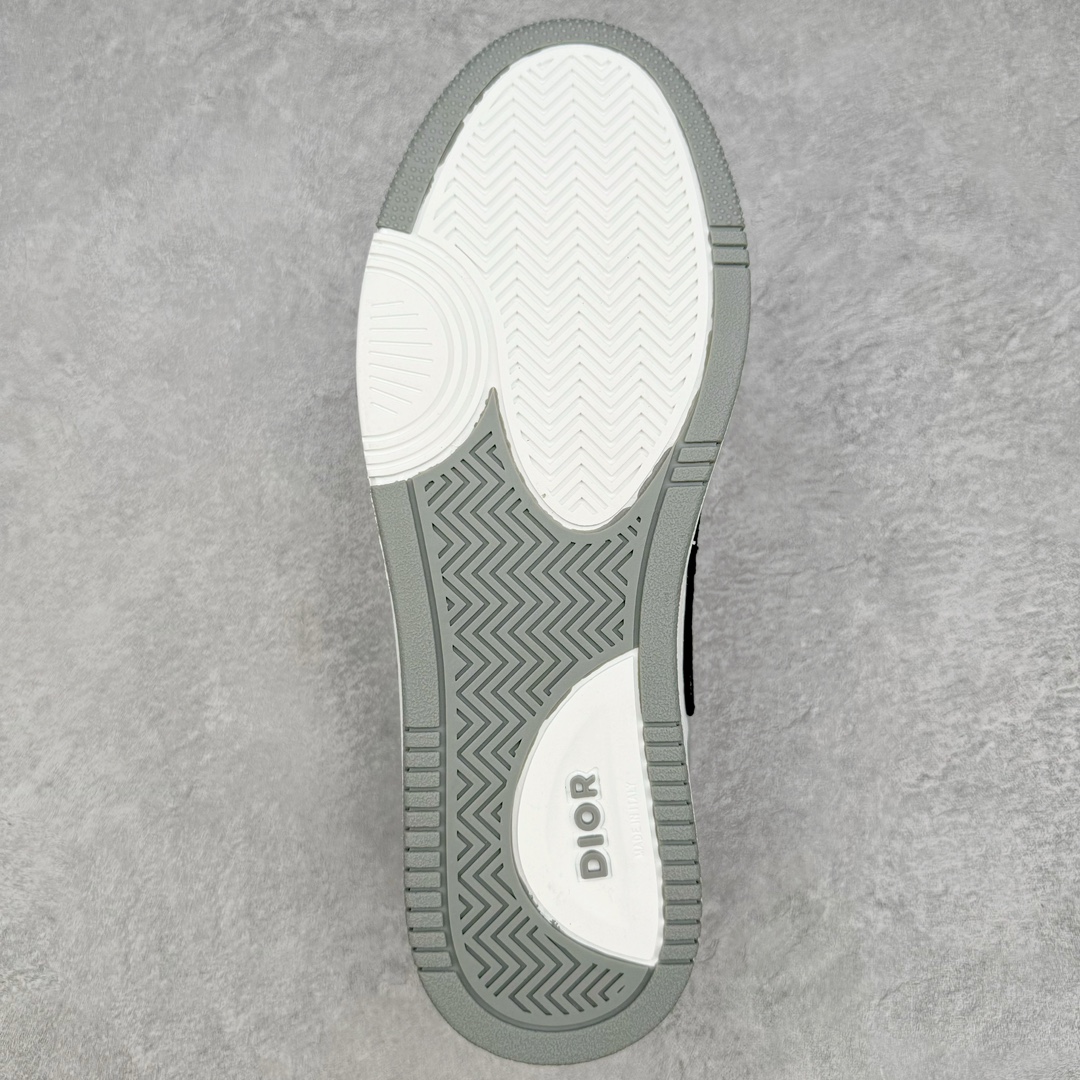 图片[9]-Dior 2024S B57 迪奥新款休闲鞋中帮 情侣款 原版爆拆一比一完美复刻 工艺做工细节到位 原版定制材料 超赞 最新元素组合 时尚休闲个性 百搭 面料 原版面料牛皮 网布 电绣加3D打印 内里 进口透气网 垫脚 原版成型垫 大底 原版一比一开模TPU 尺码：36-45-选品中心